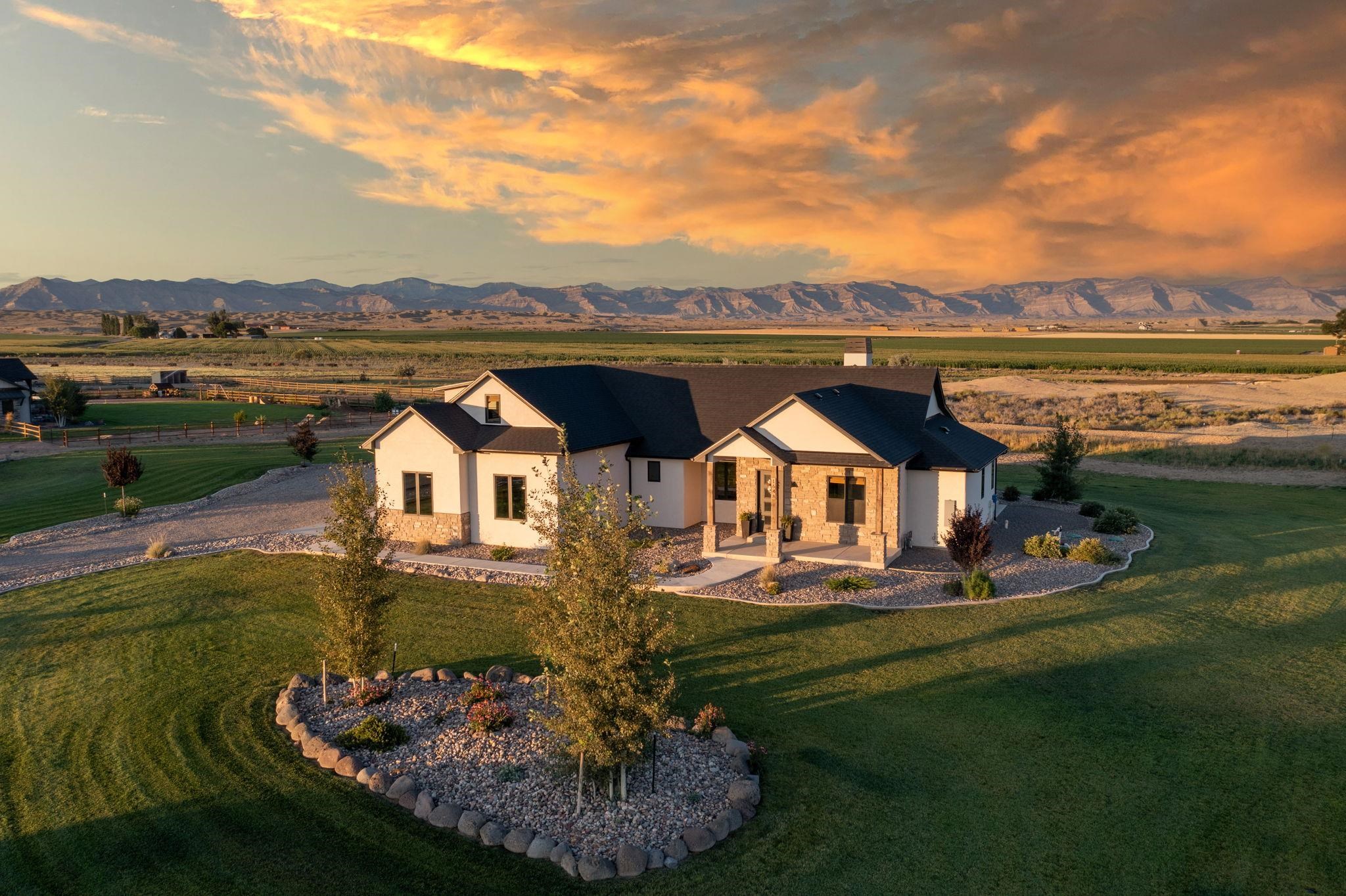 1648 Saddle Ring Court