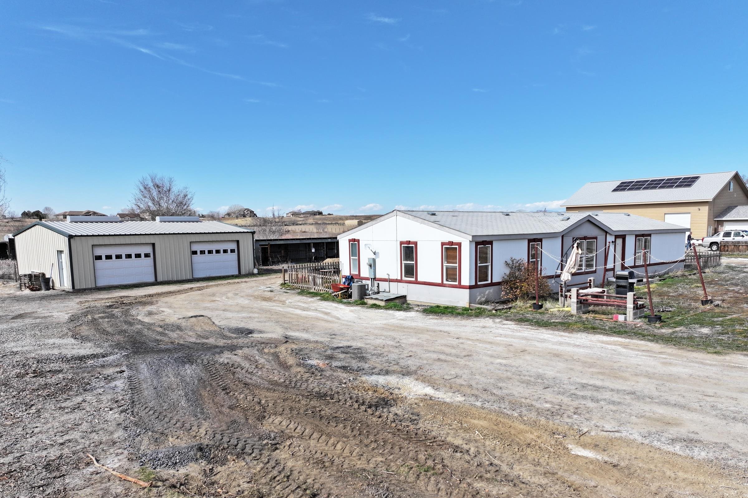 1403 19 Road