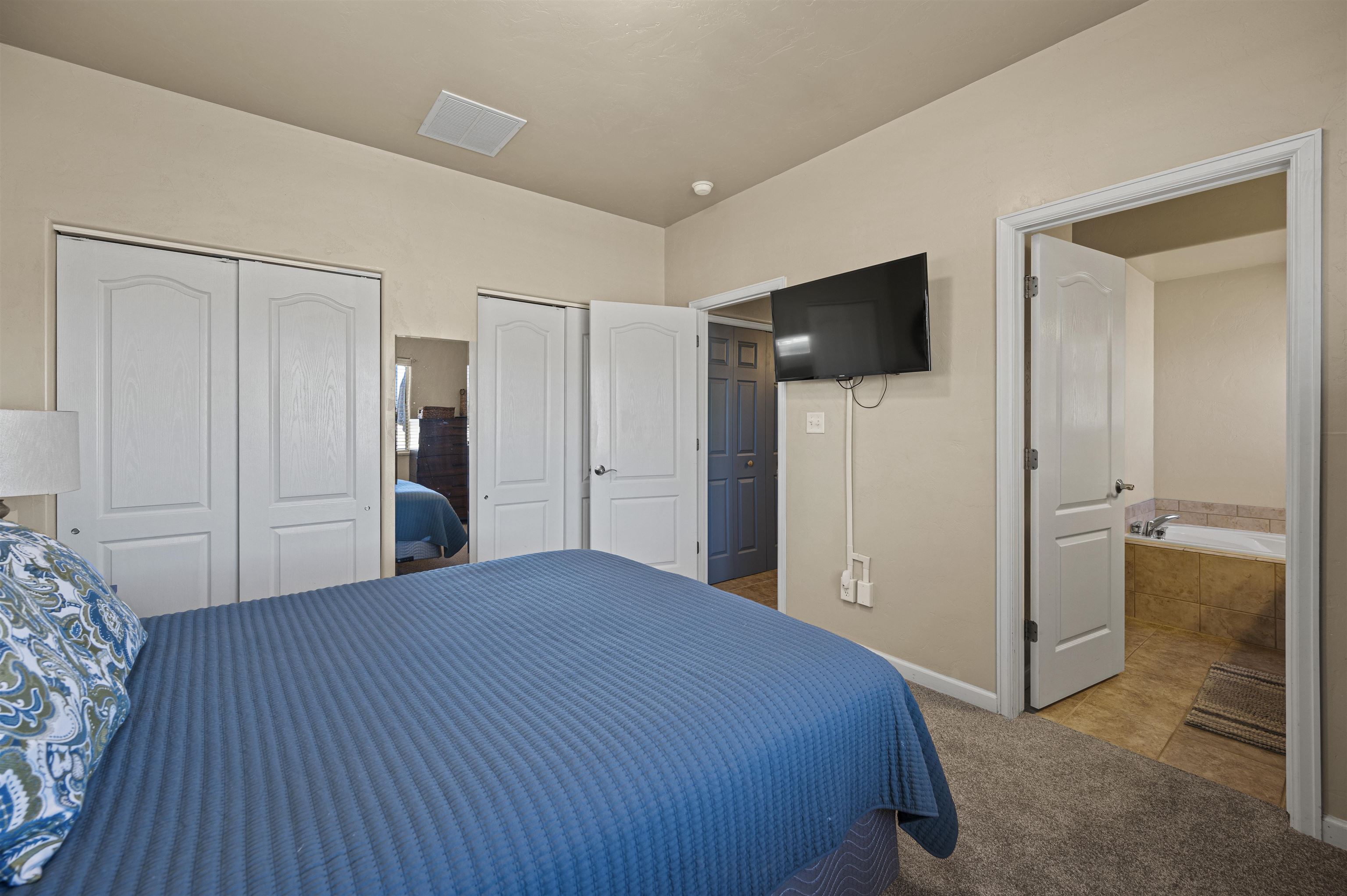 2436 1/2 Jack Creek Road