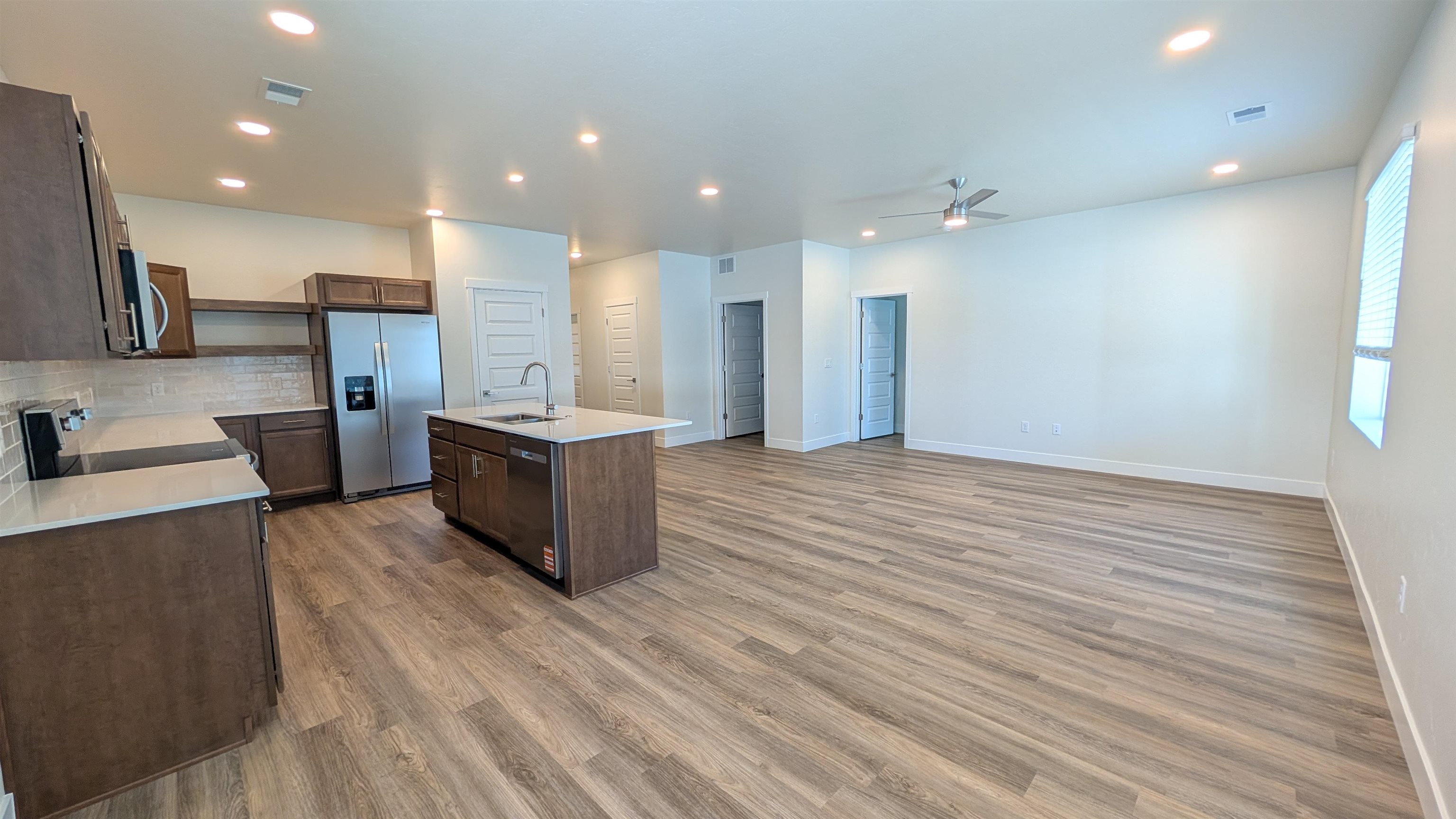 1700 Rusty Rivet Road