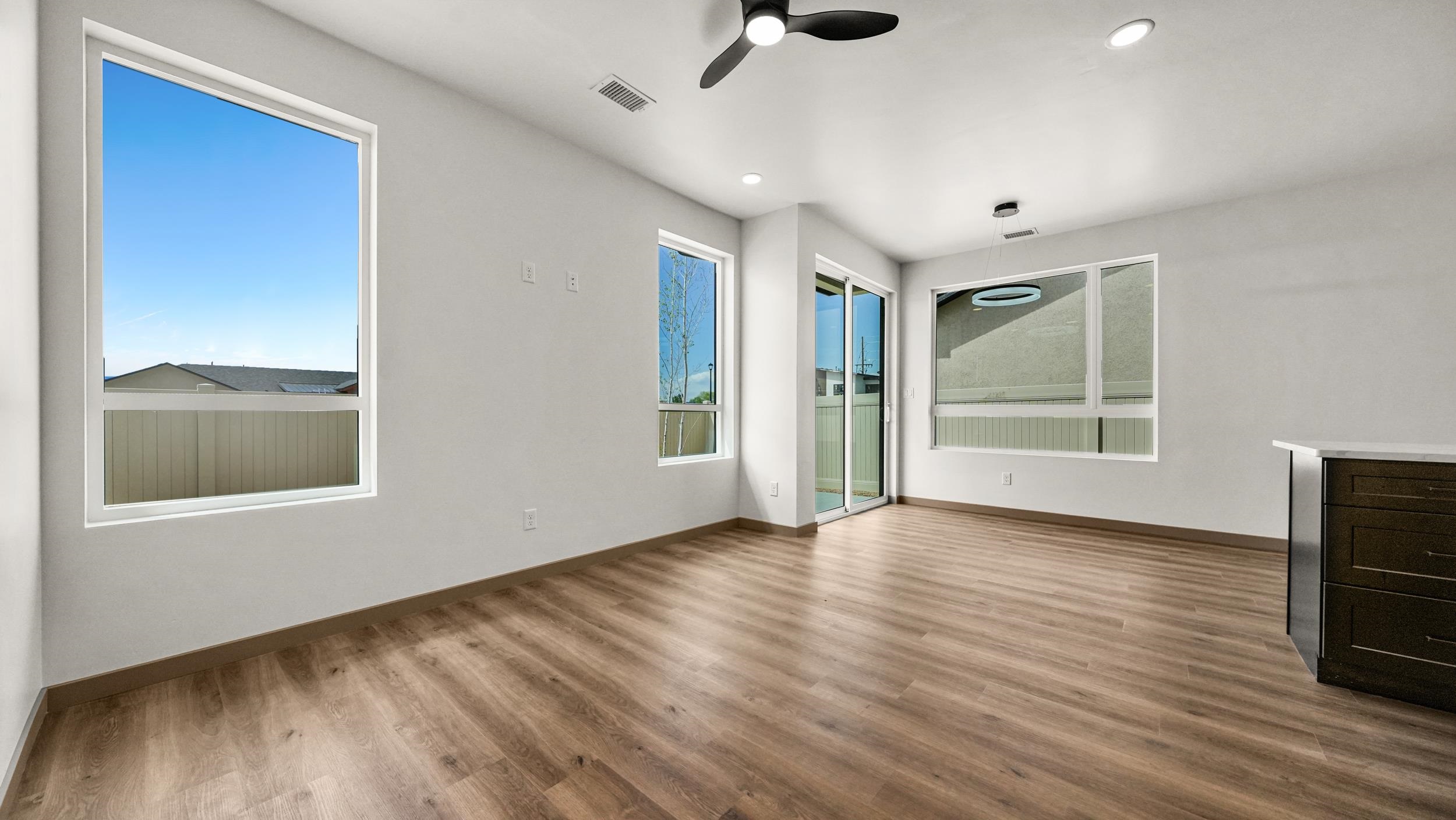 367 Toms Canyon Drive