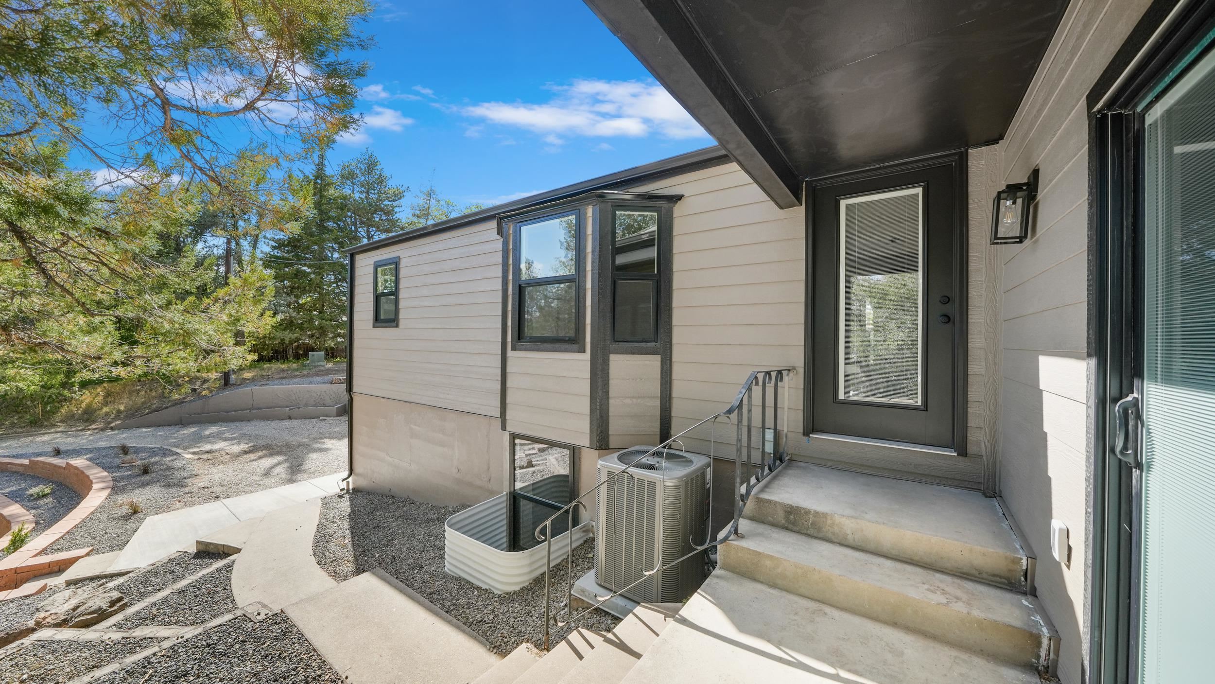 120 Hillcrest Drive