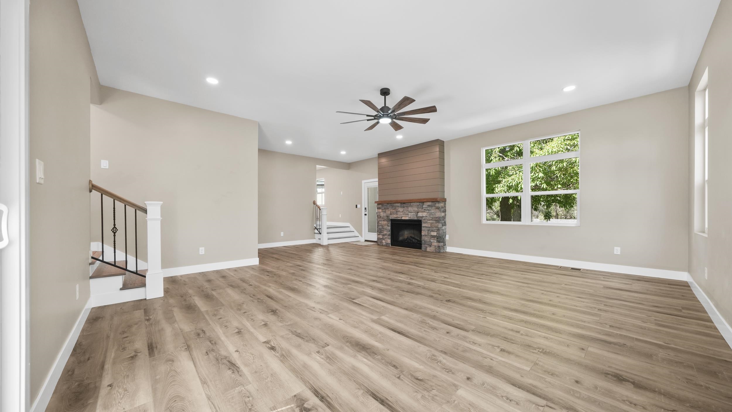 120 Hillcrest Drive