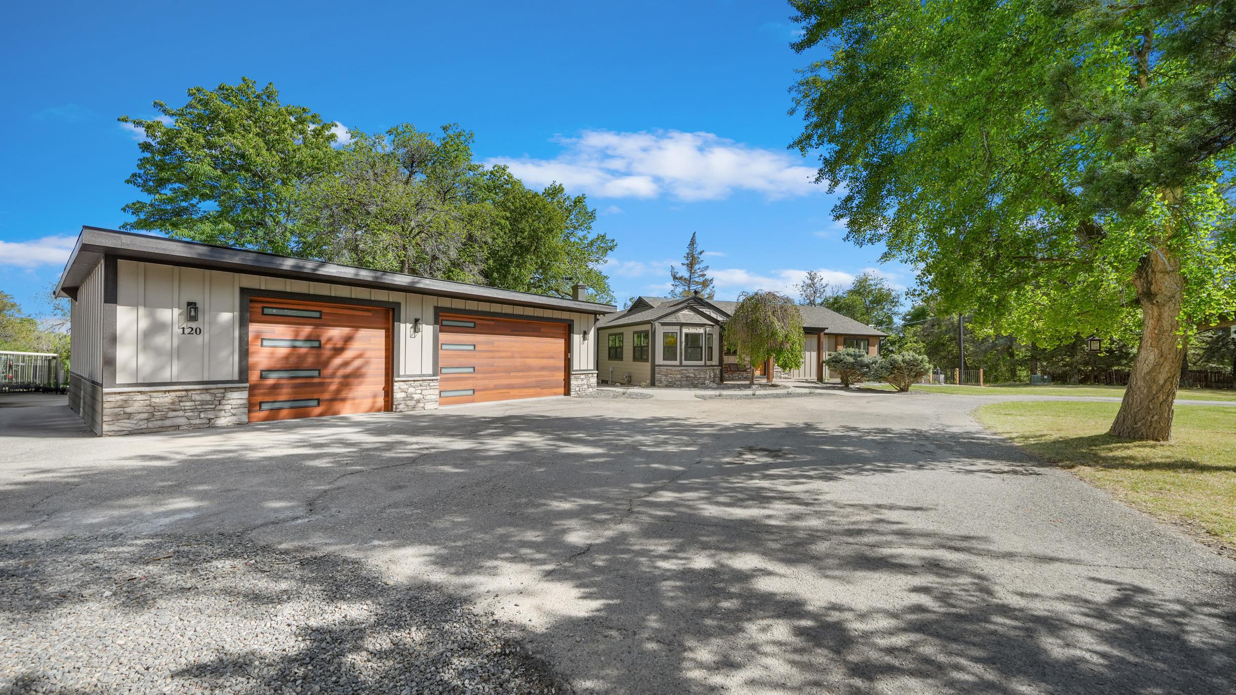 120 Hillcrest Drive