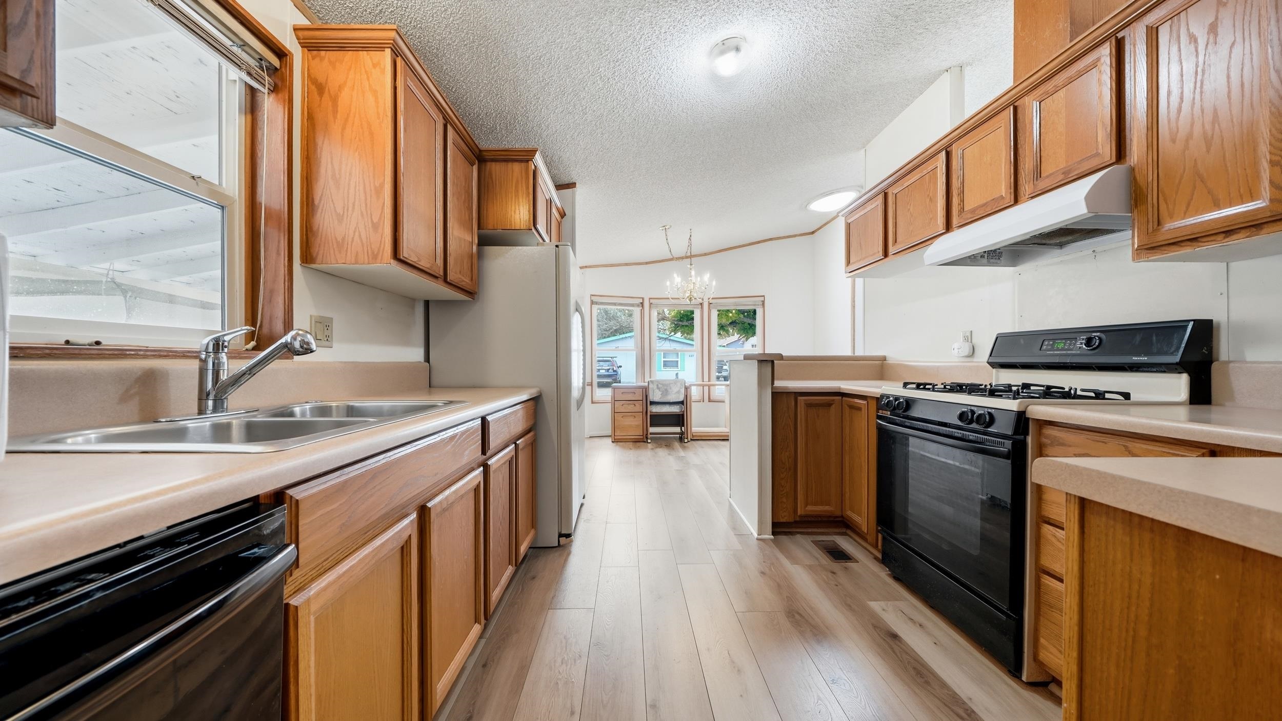 638 Colony Road