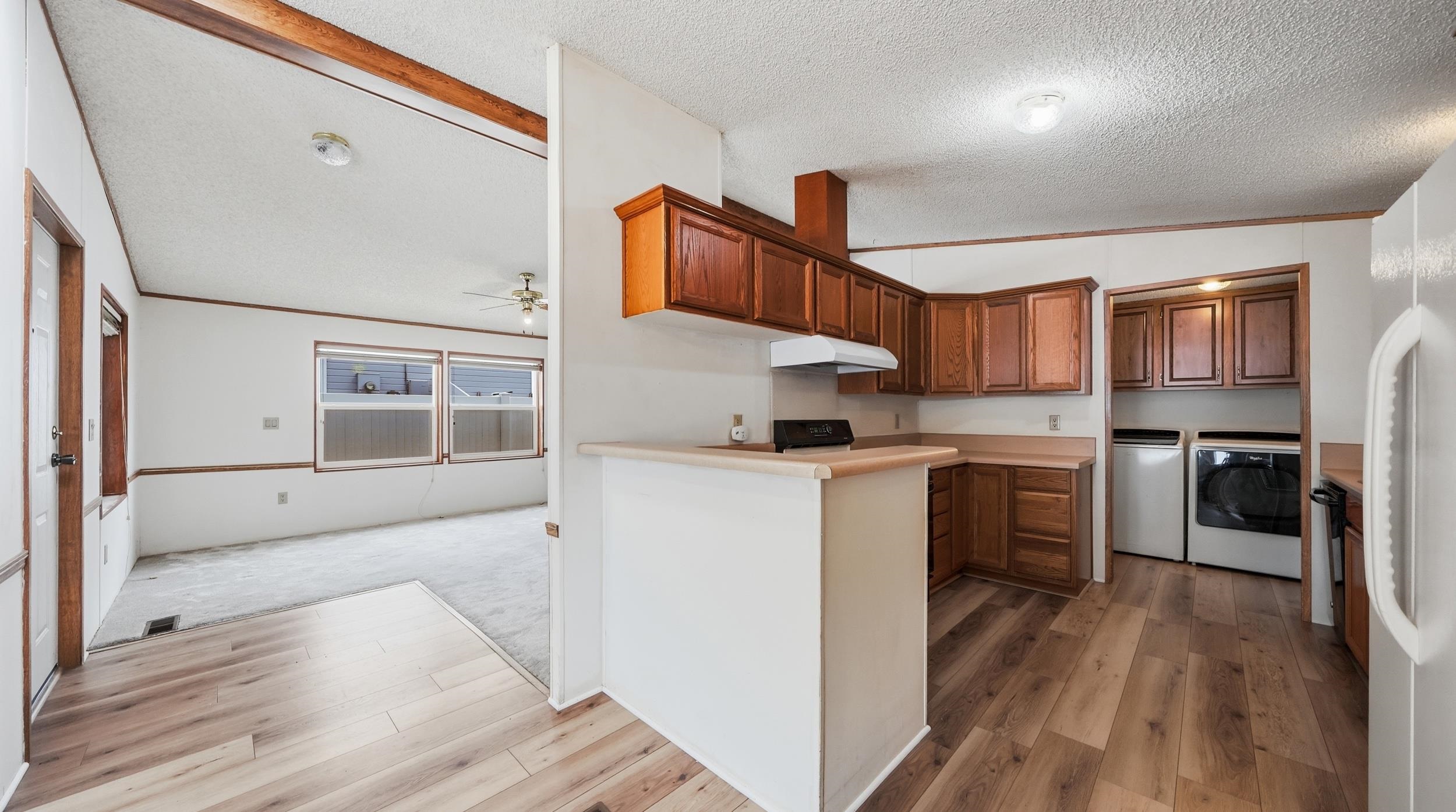 638 Colony Road