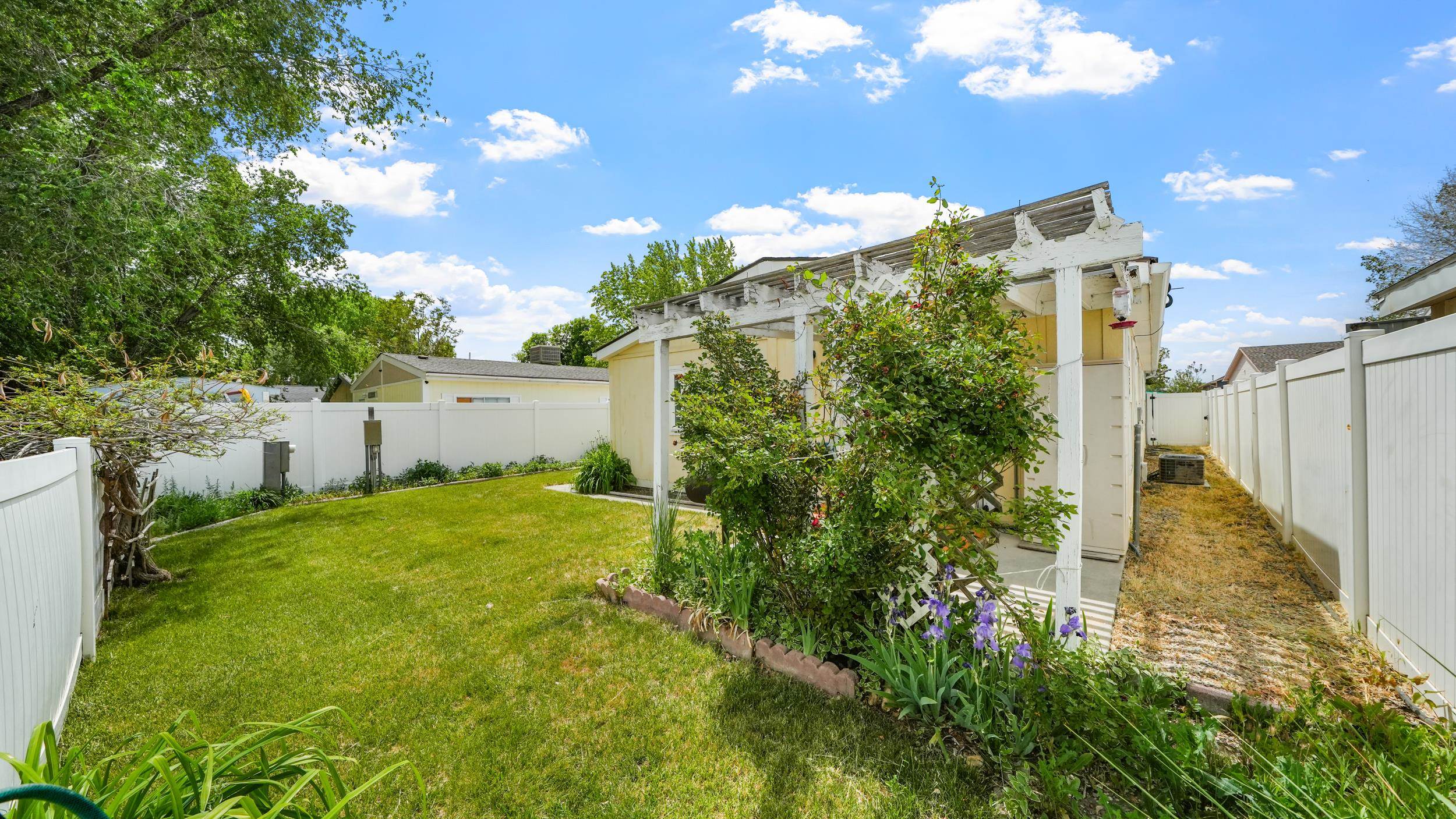 638 Colony Road