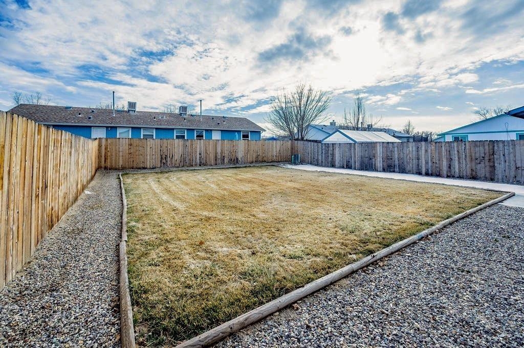 534 1/2 Garland Court
