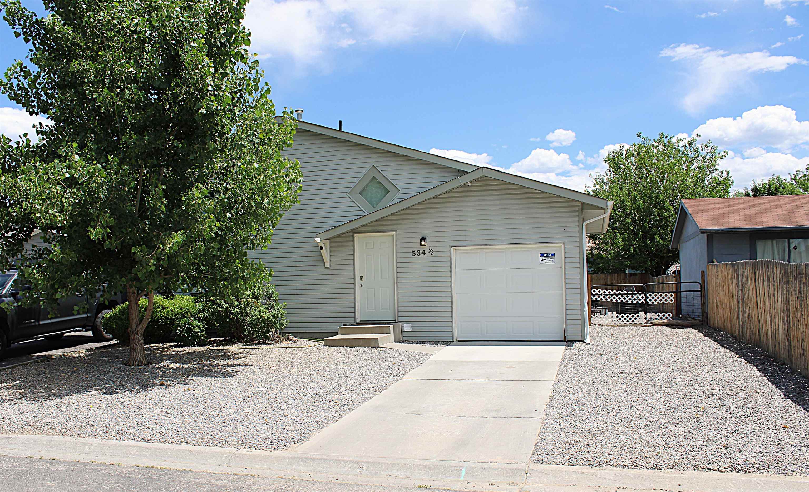 534 1/2 Garland Court