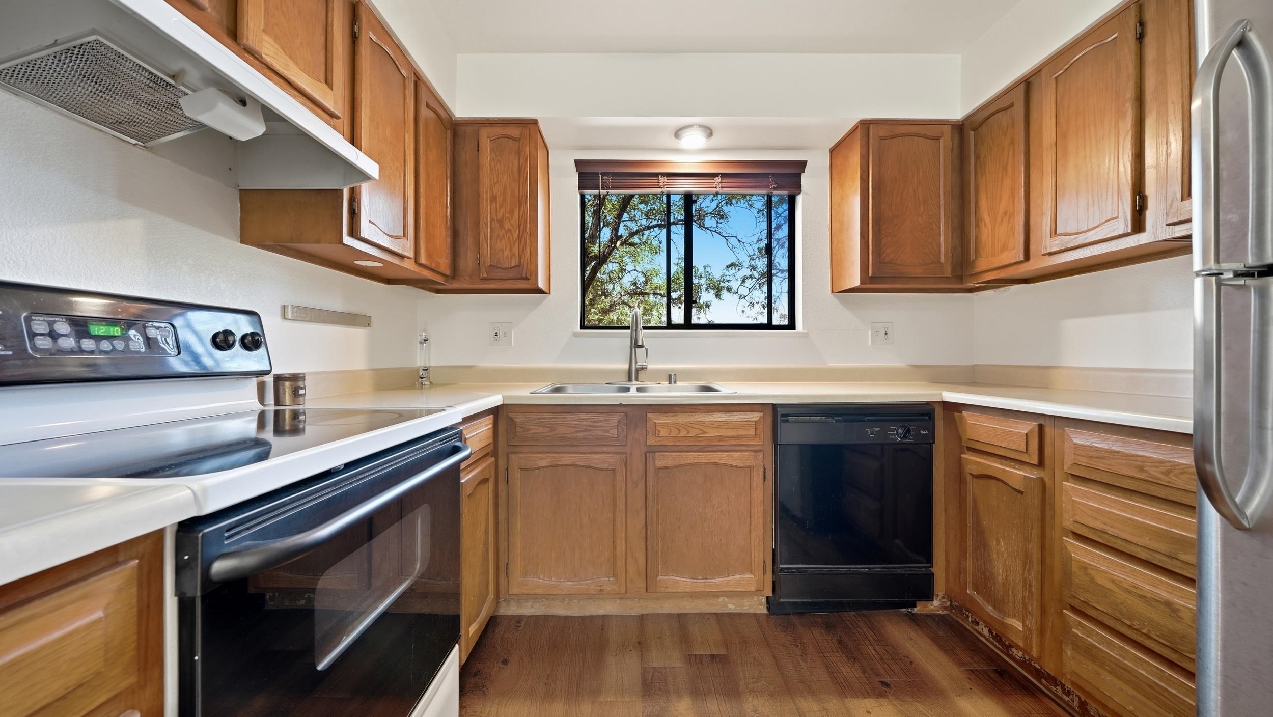 373 Ridges Boulevard Unit: 205