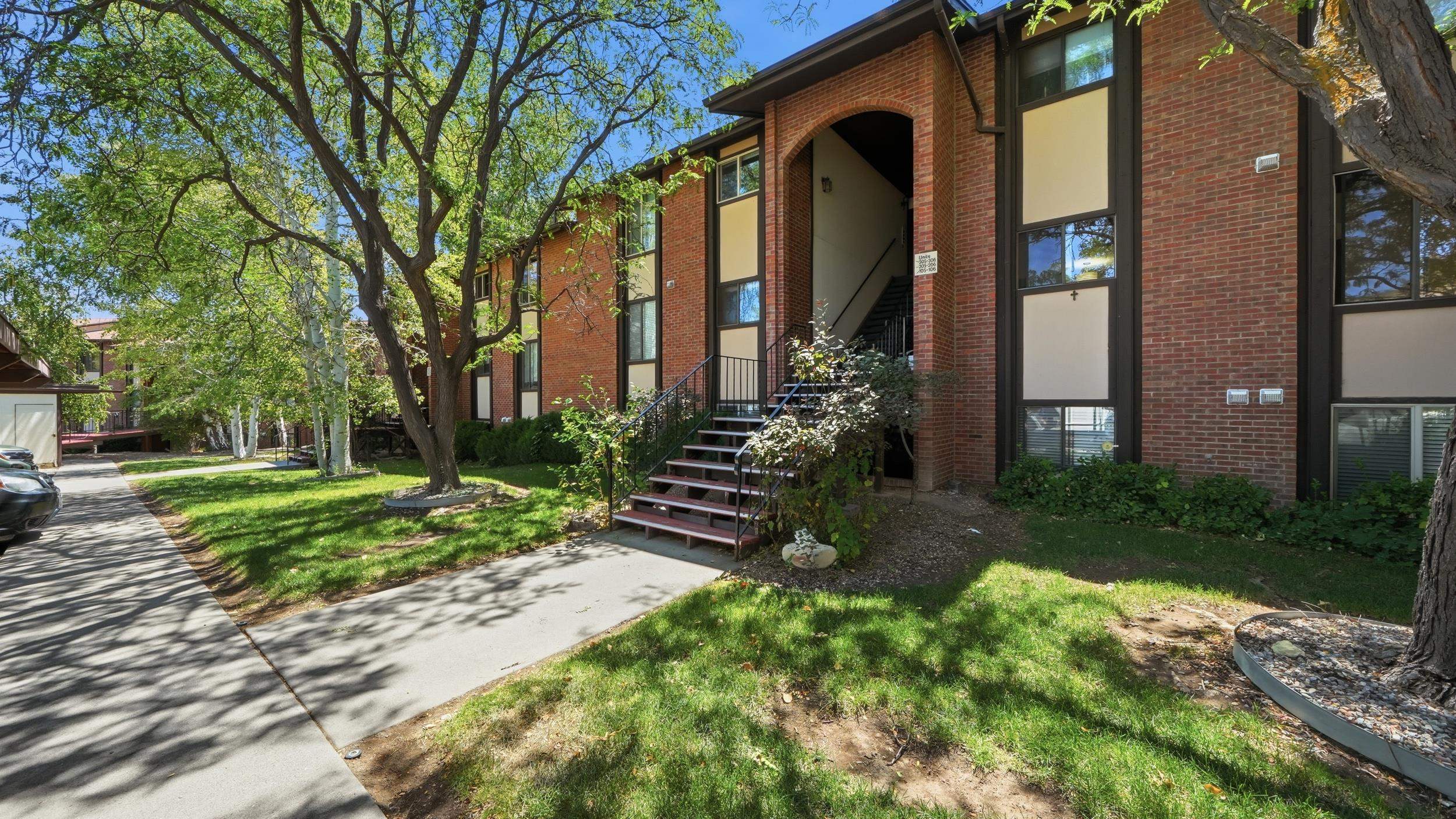 373 Ridges Boulevard Unit: 205