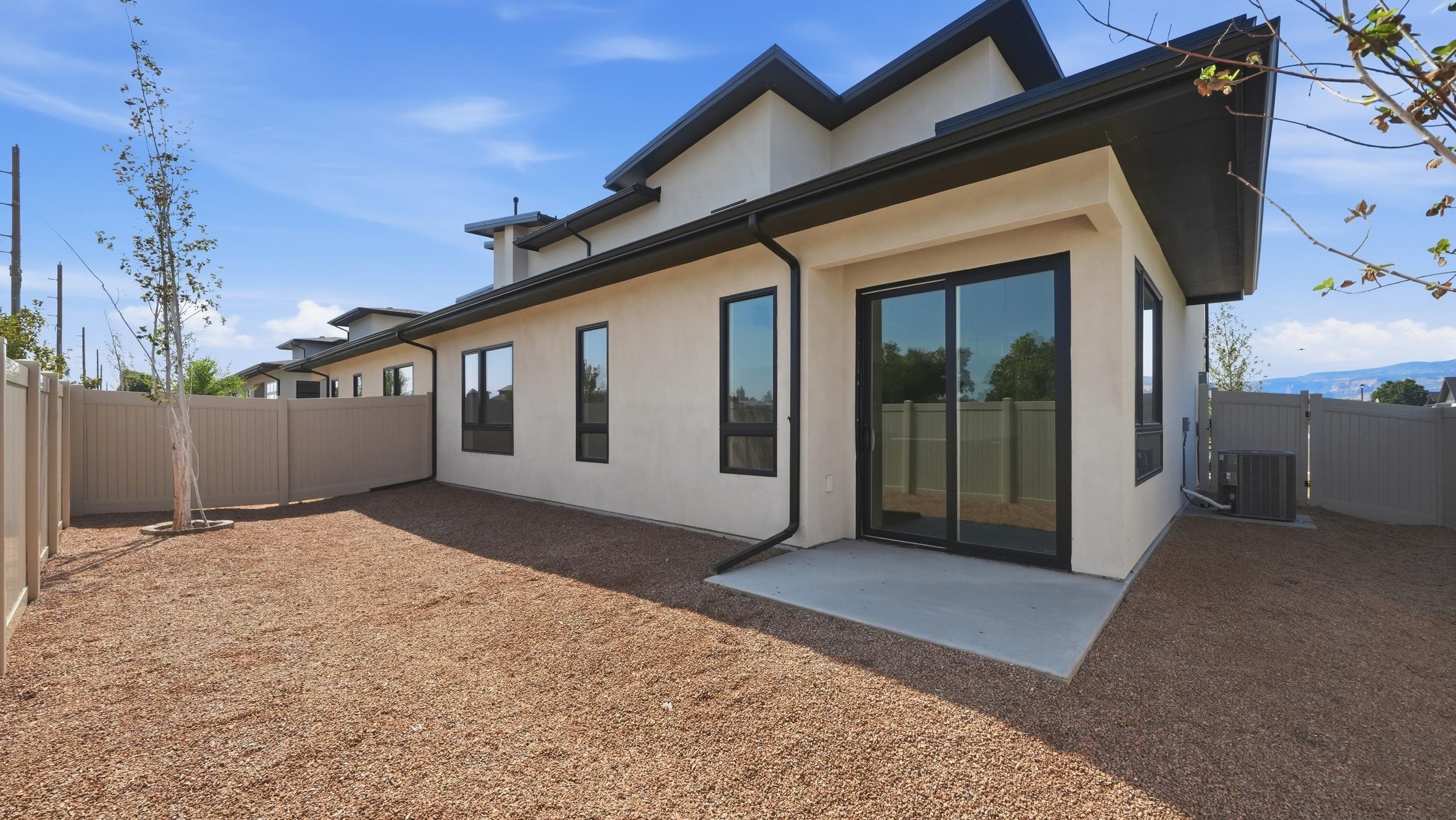 1103 Mee Canyon Circle