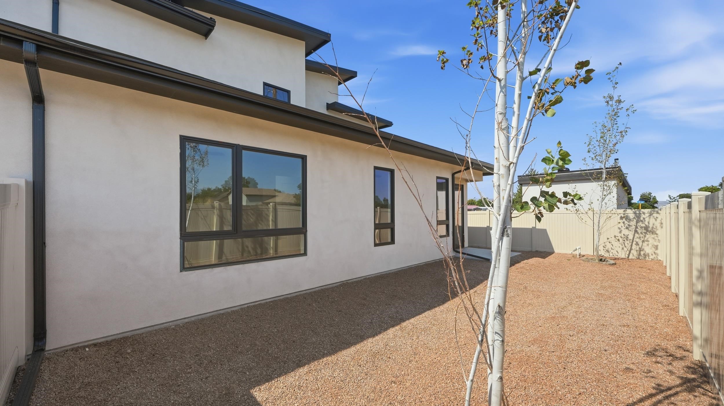 1103 Mee Canyon Circle