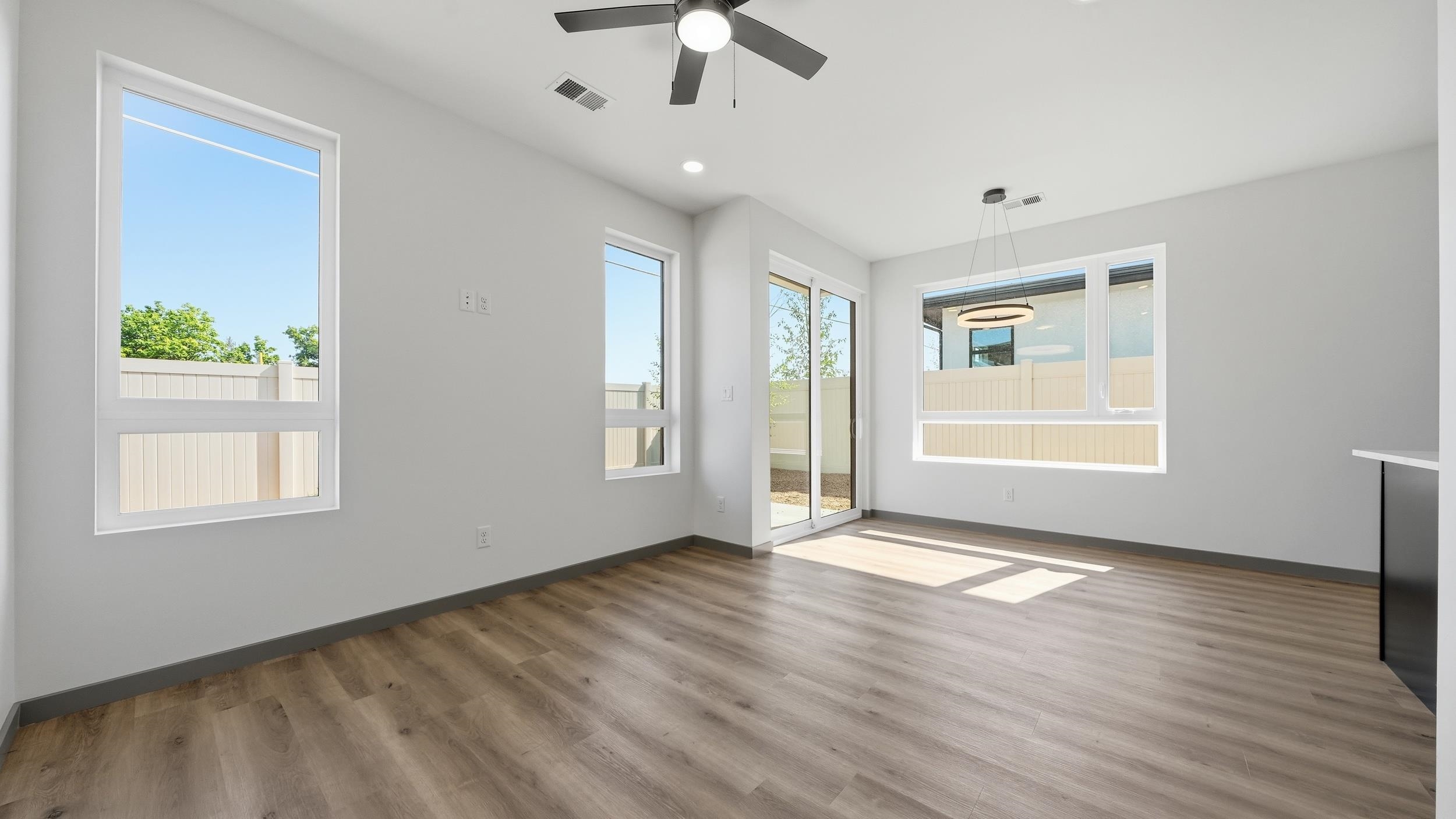 1103 Mee Canyon Circle