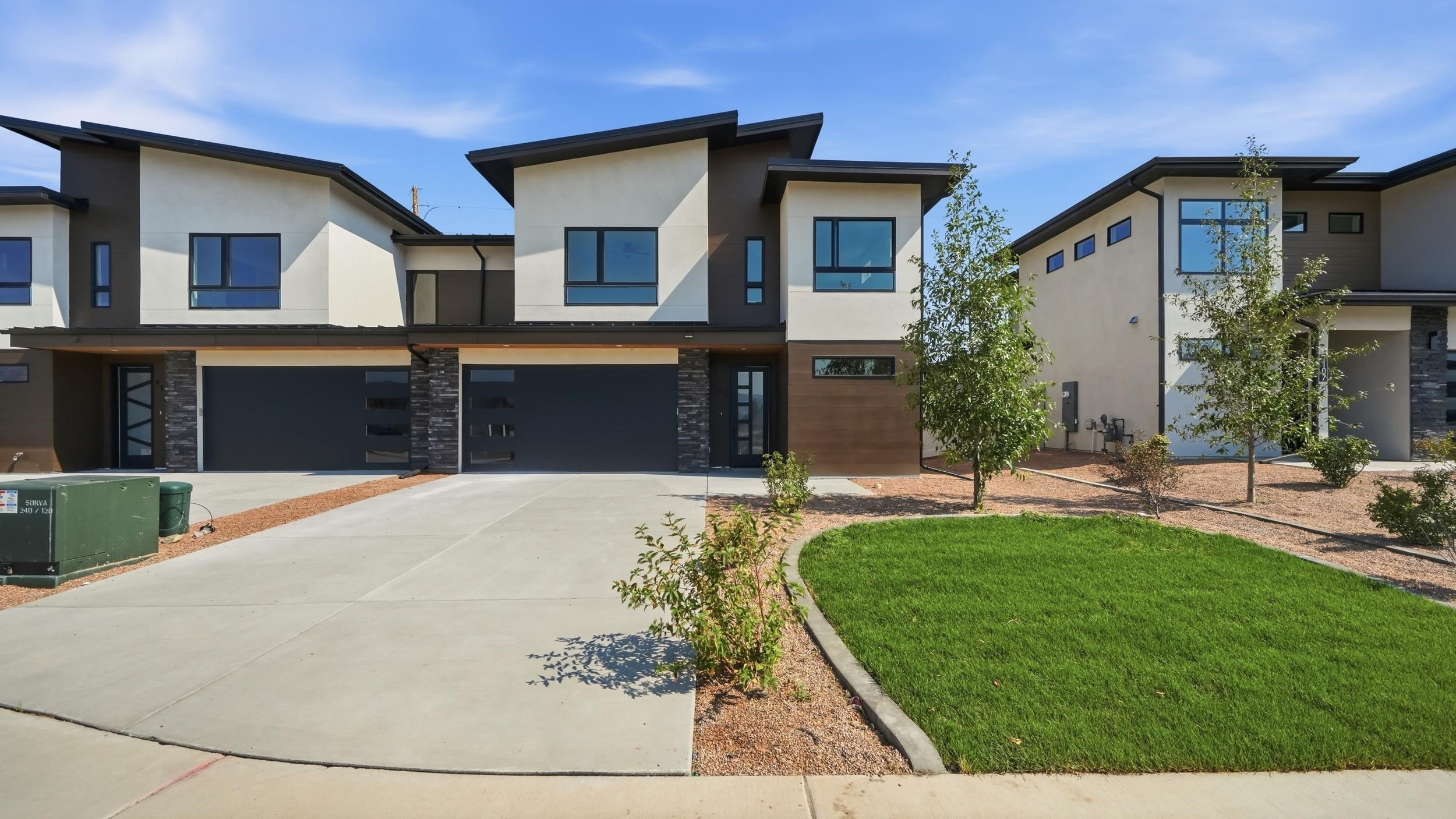 1105 Mee Canyon Circle