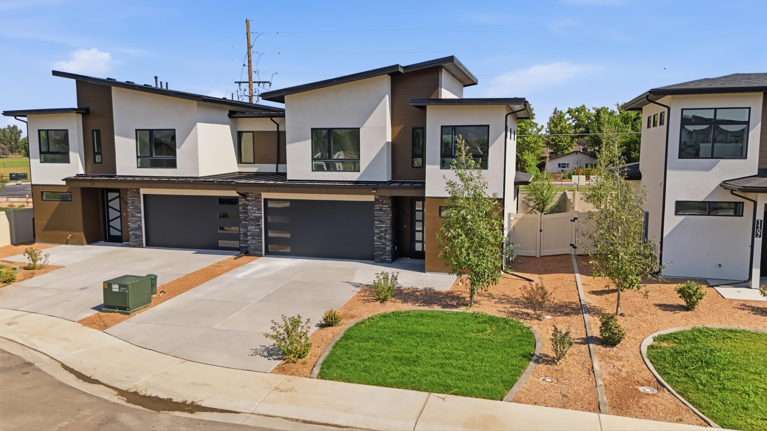 1105 Mee Canyon Circle