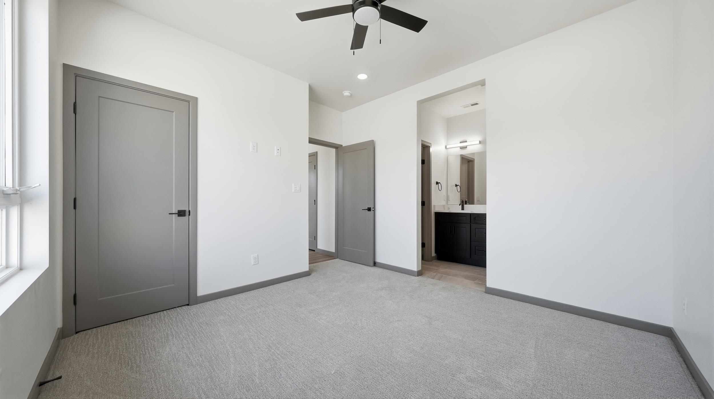 1105 Mee Canyon Circle
