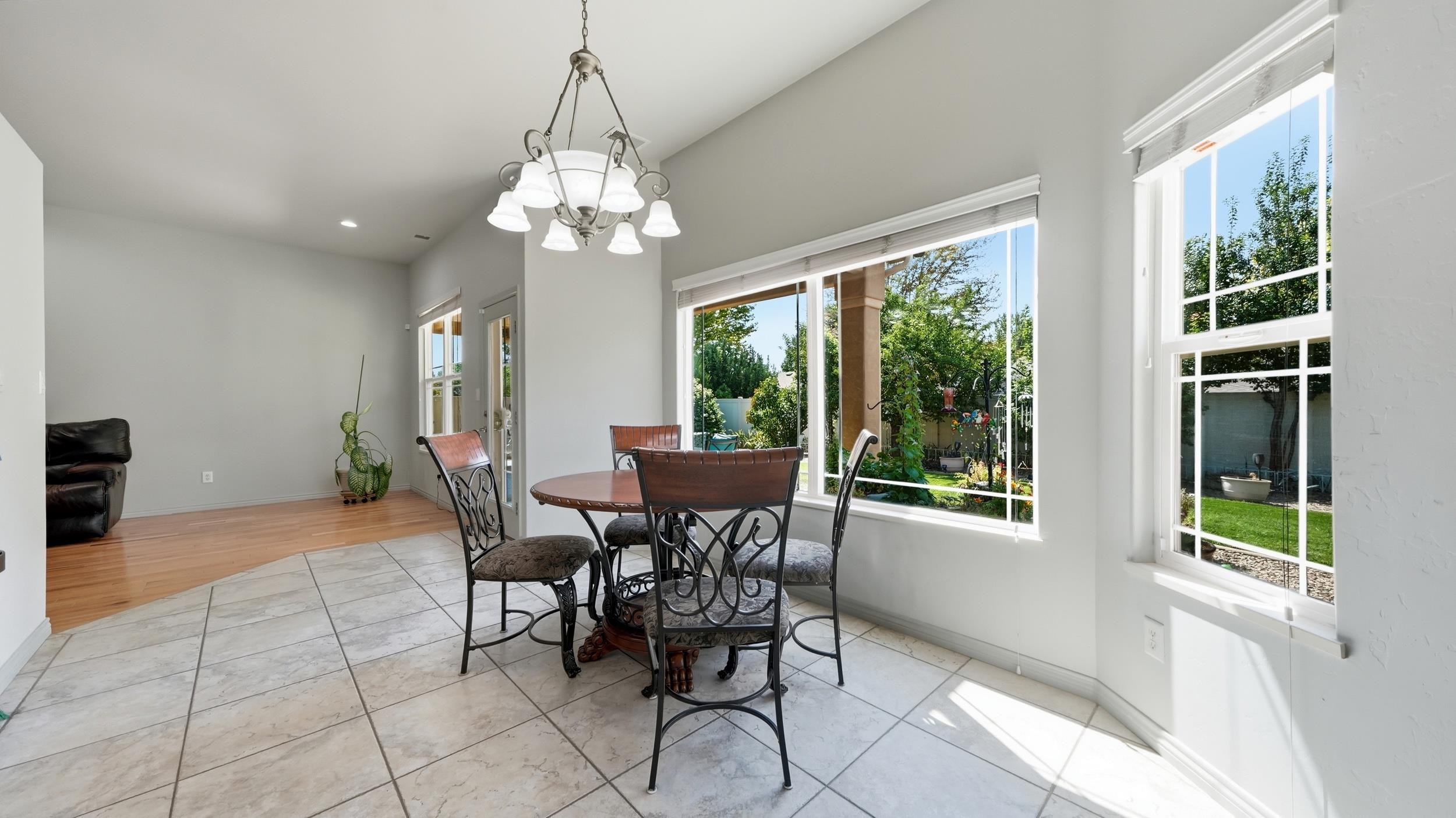673 Tahoe Circle