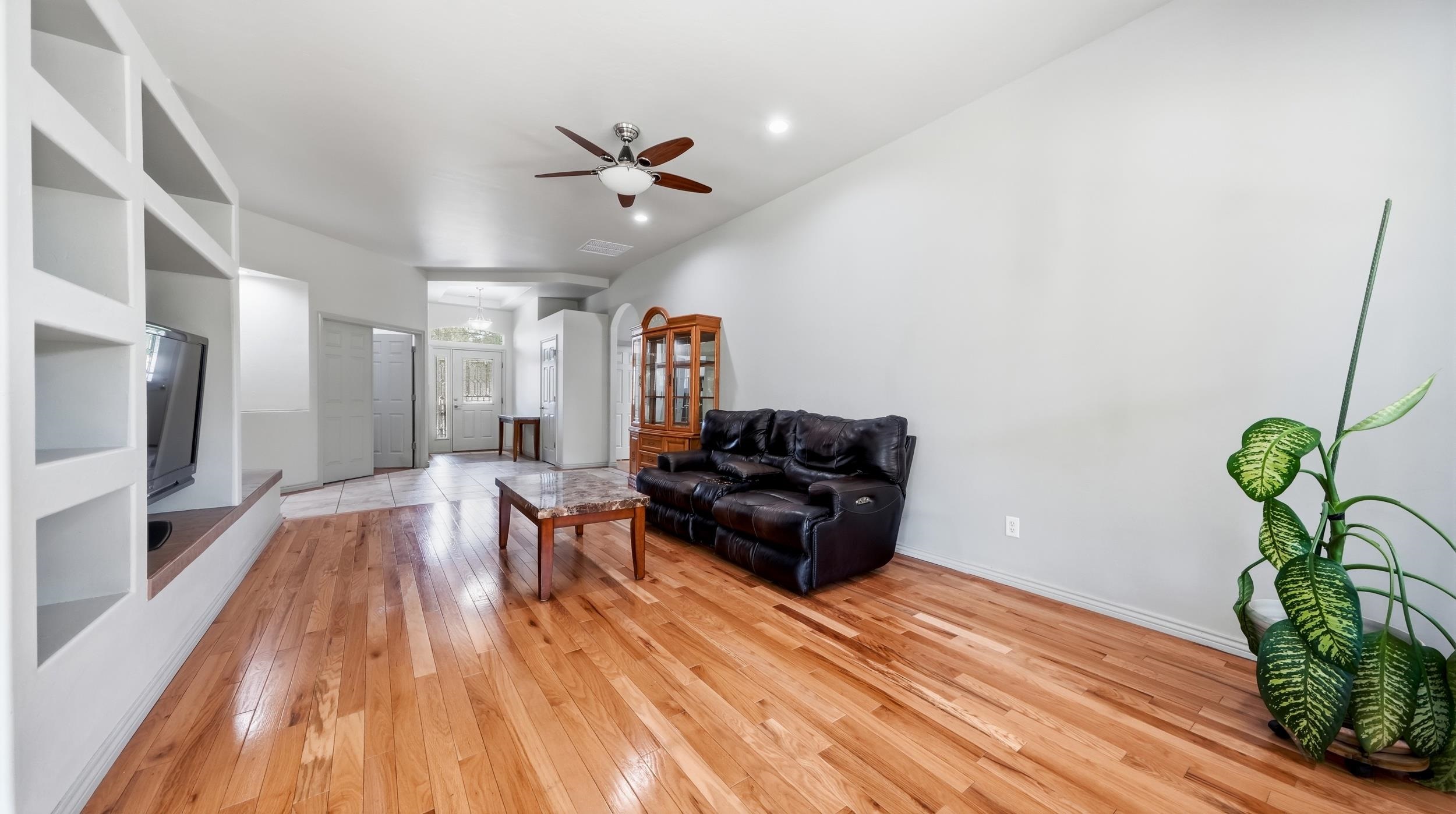 673 Tahoe Circle