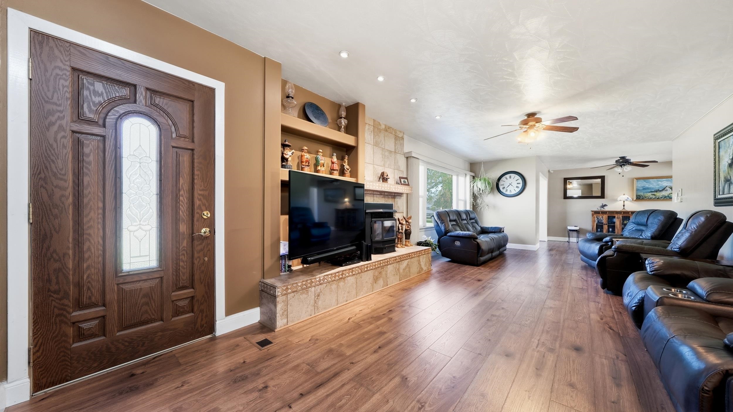 697 Glen Caro Drive
