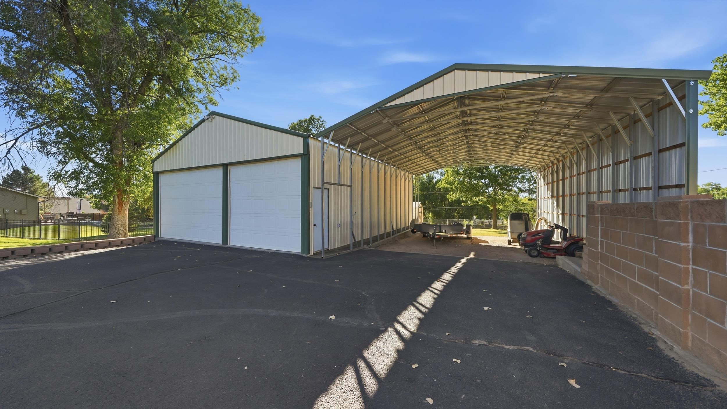 697 Glen Caro Drive
