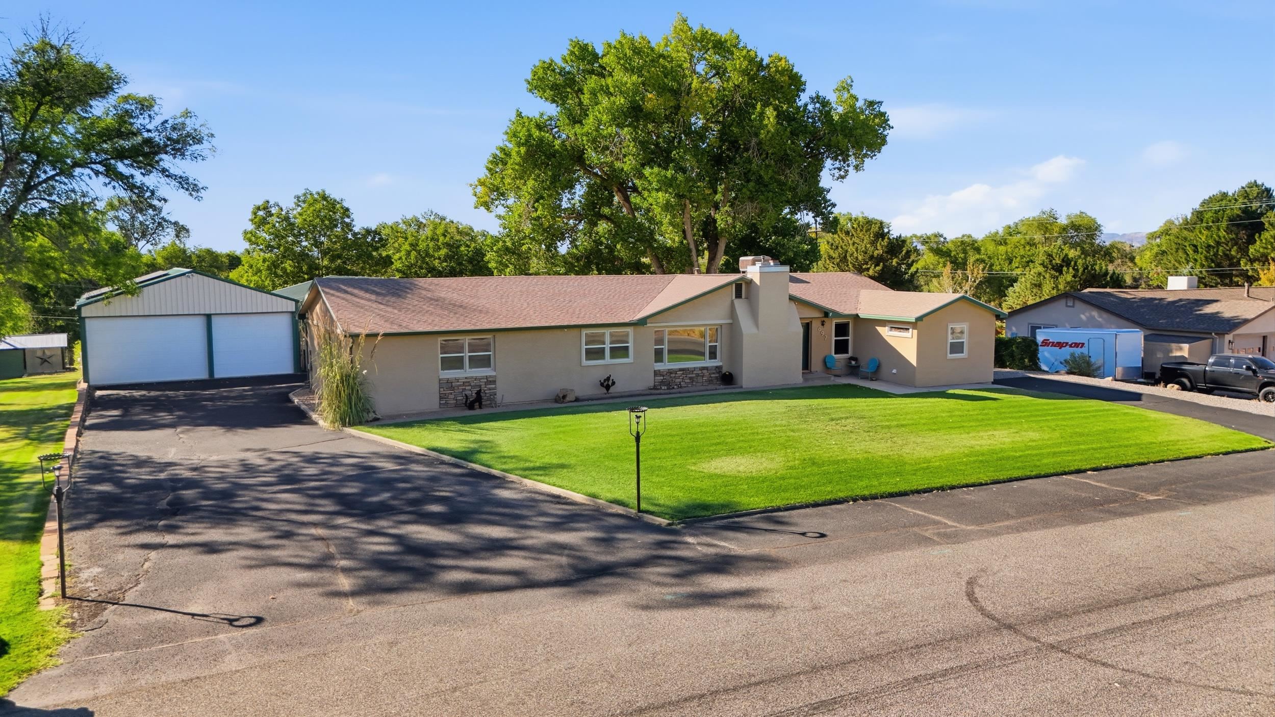 697 Glen Caro Drive