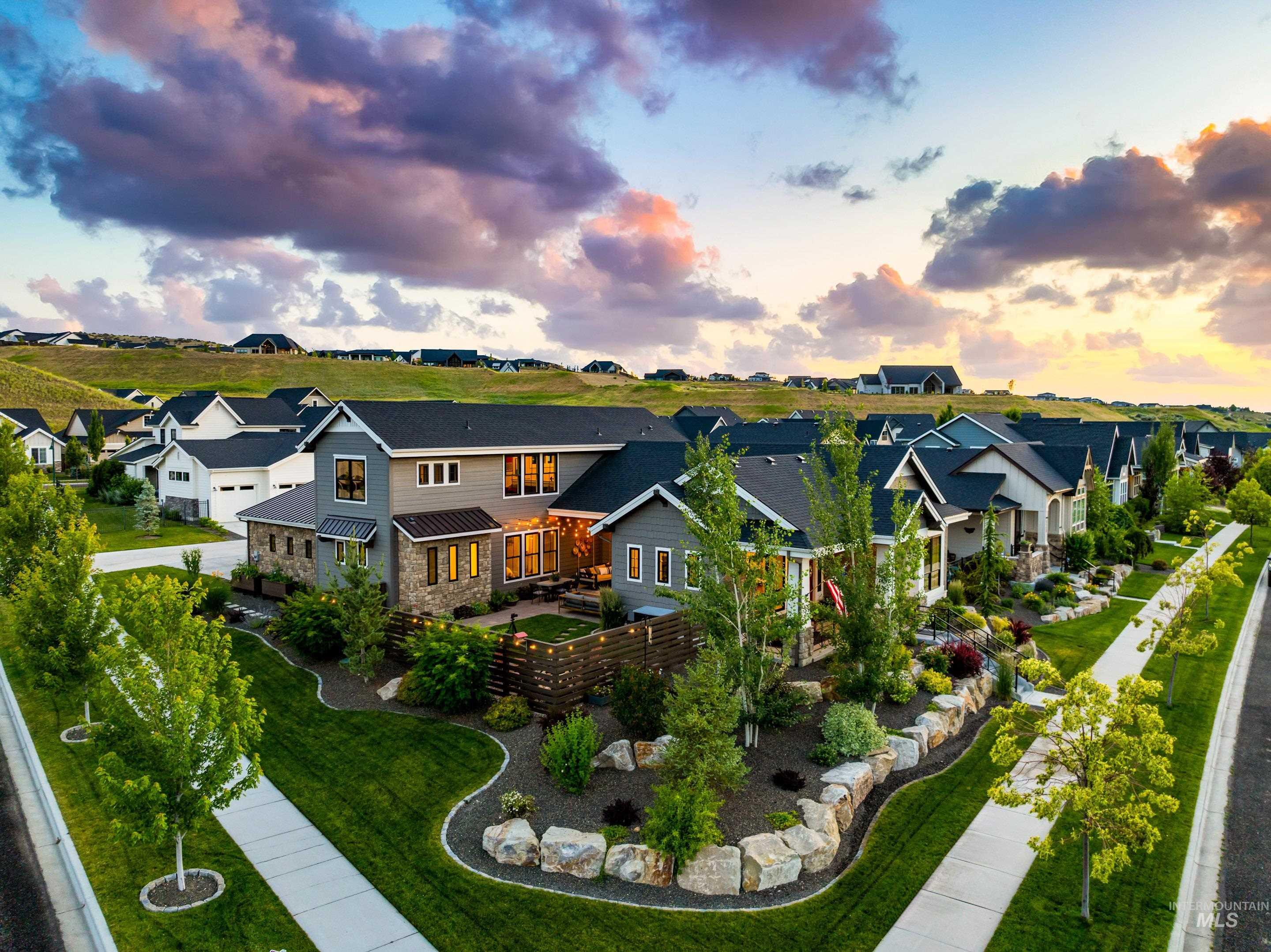 3109 W Hidden Springs Dr.