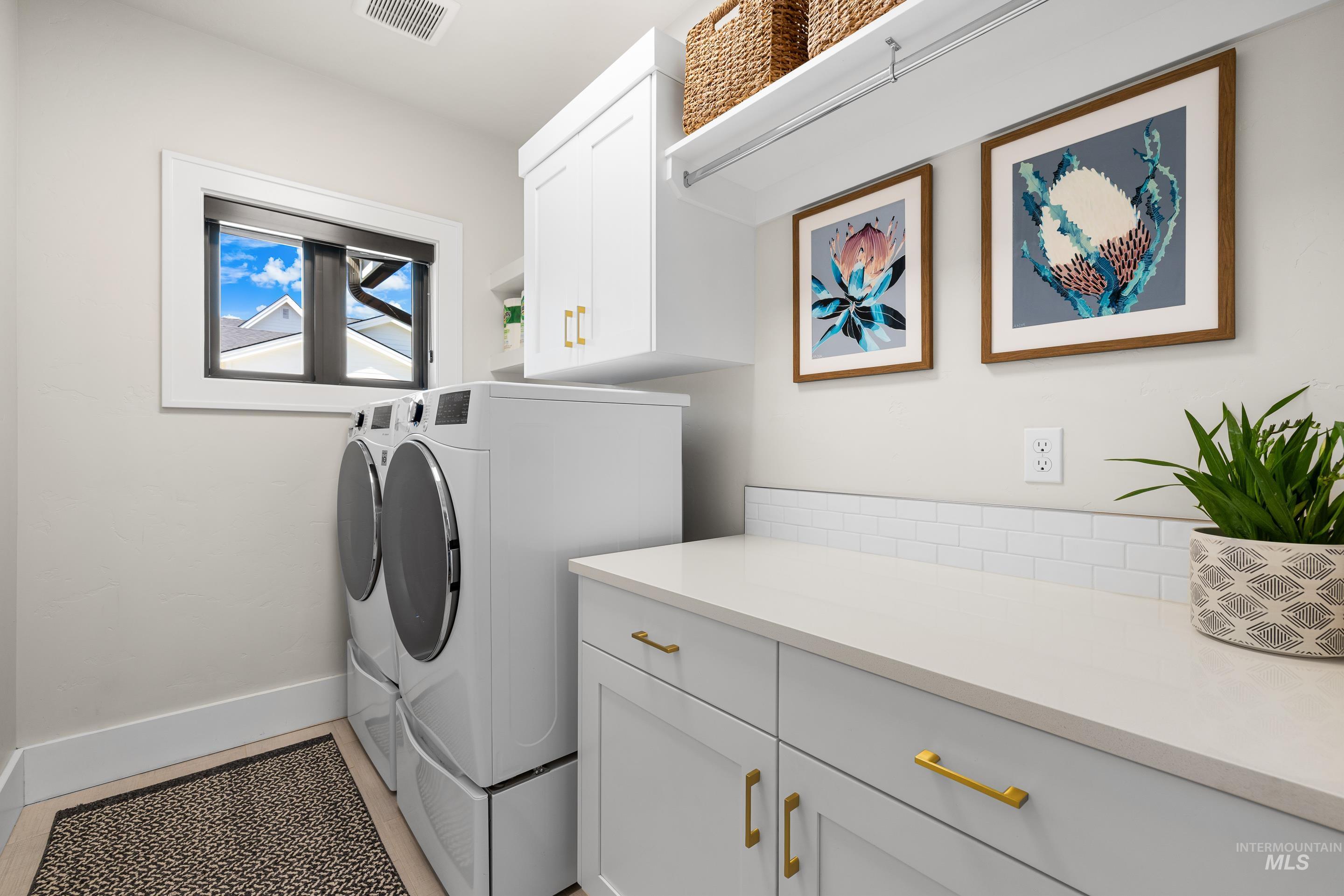 3109 W Hidden Springs Dr.