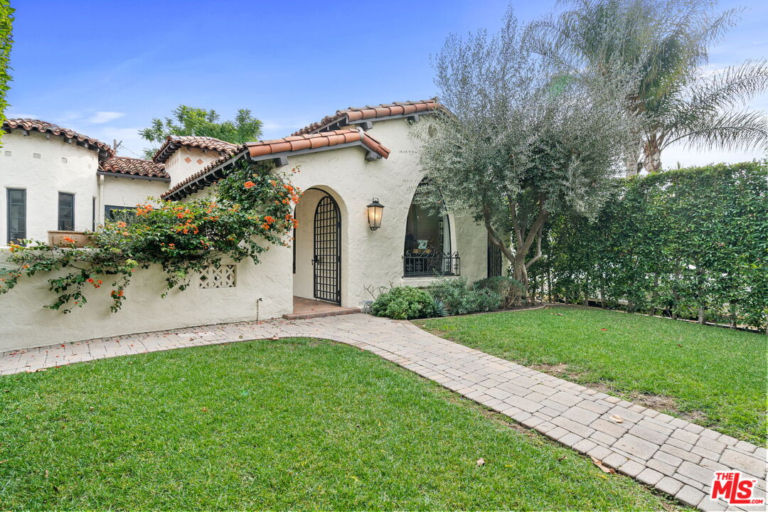 336 N Orlando Ave