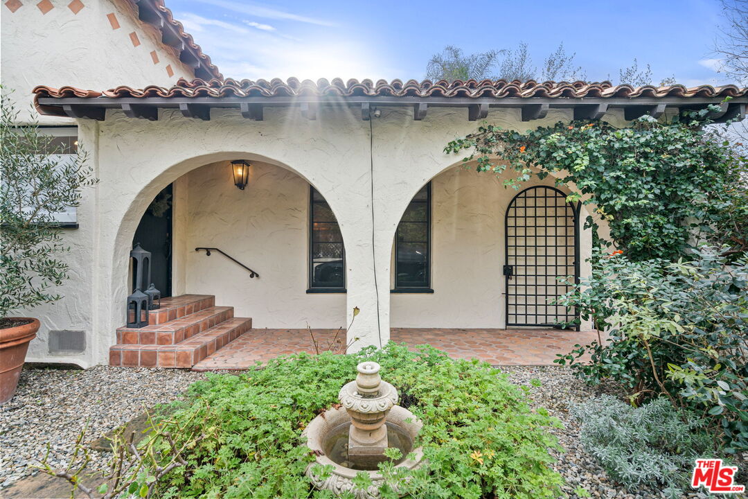 336 N Orlando Ave