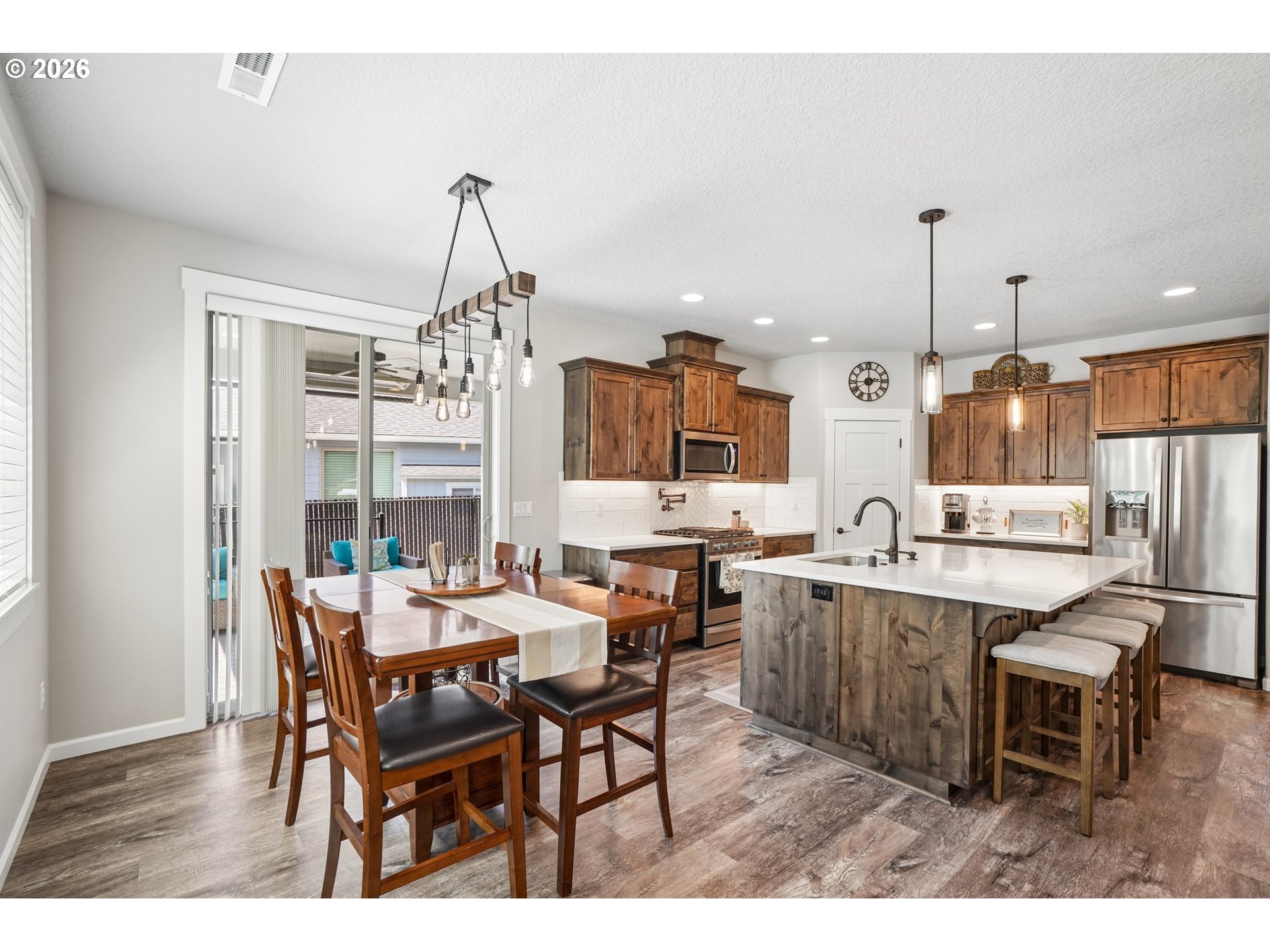 158 ZEPHYR DR