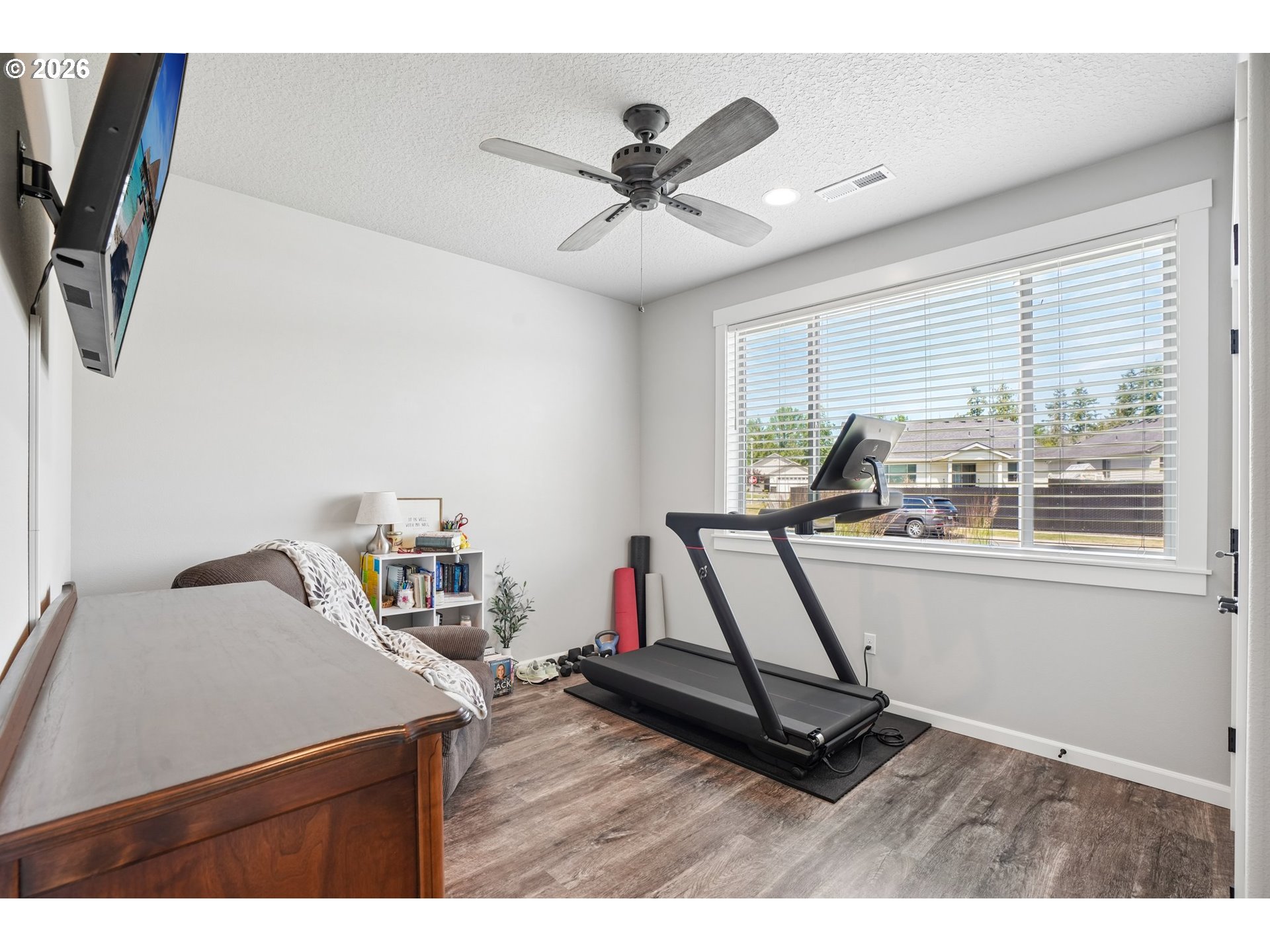 158 ZEPHYR DR