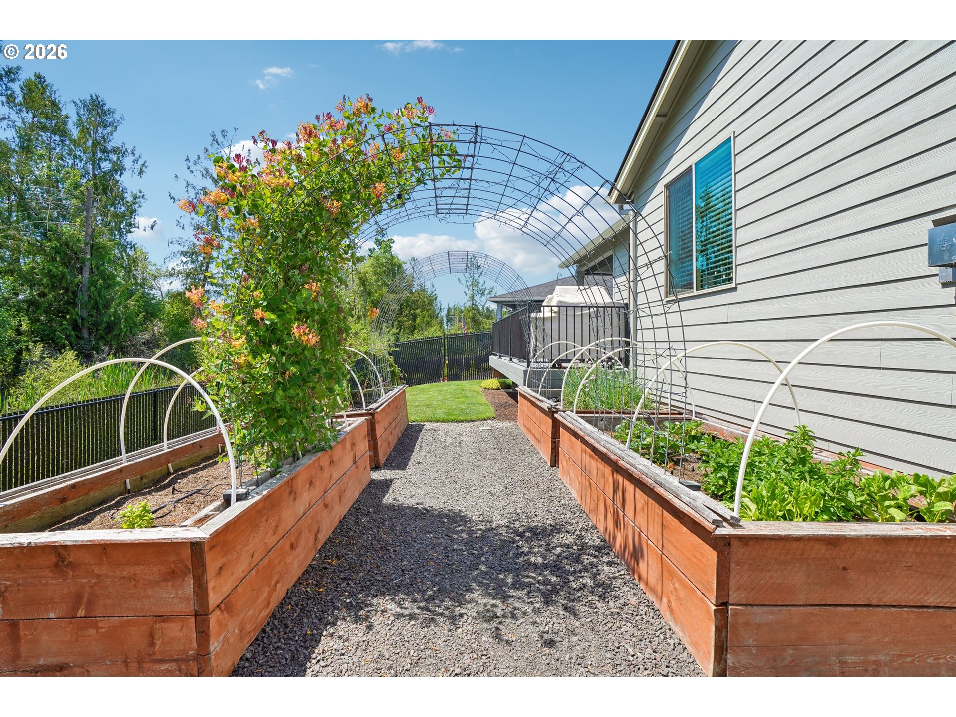 158 ZEPHYR DR