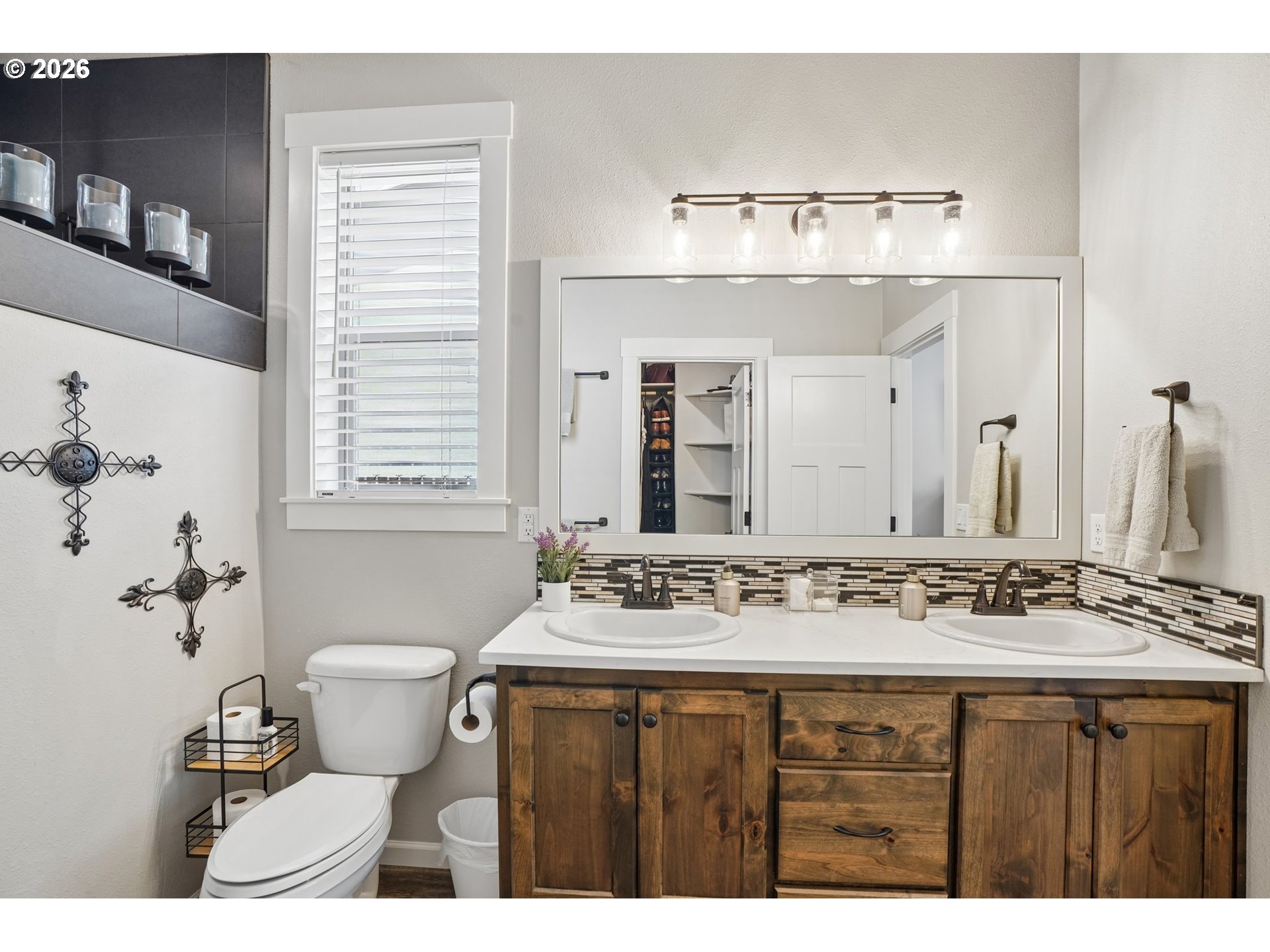 158 ZEPHYR DR