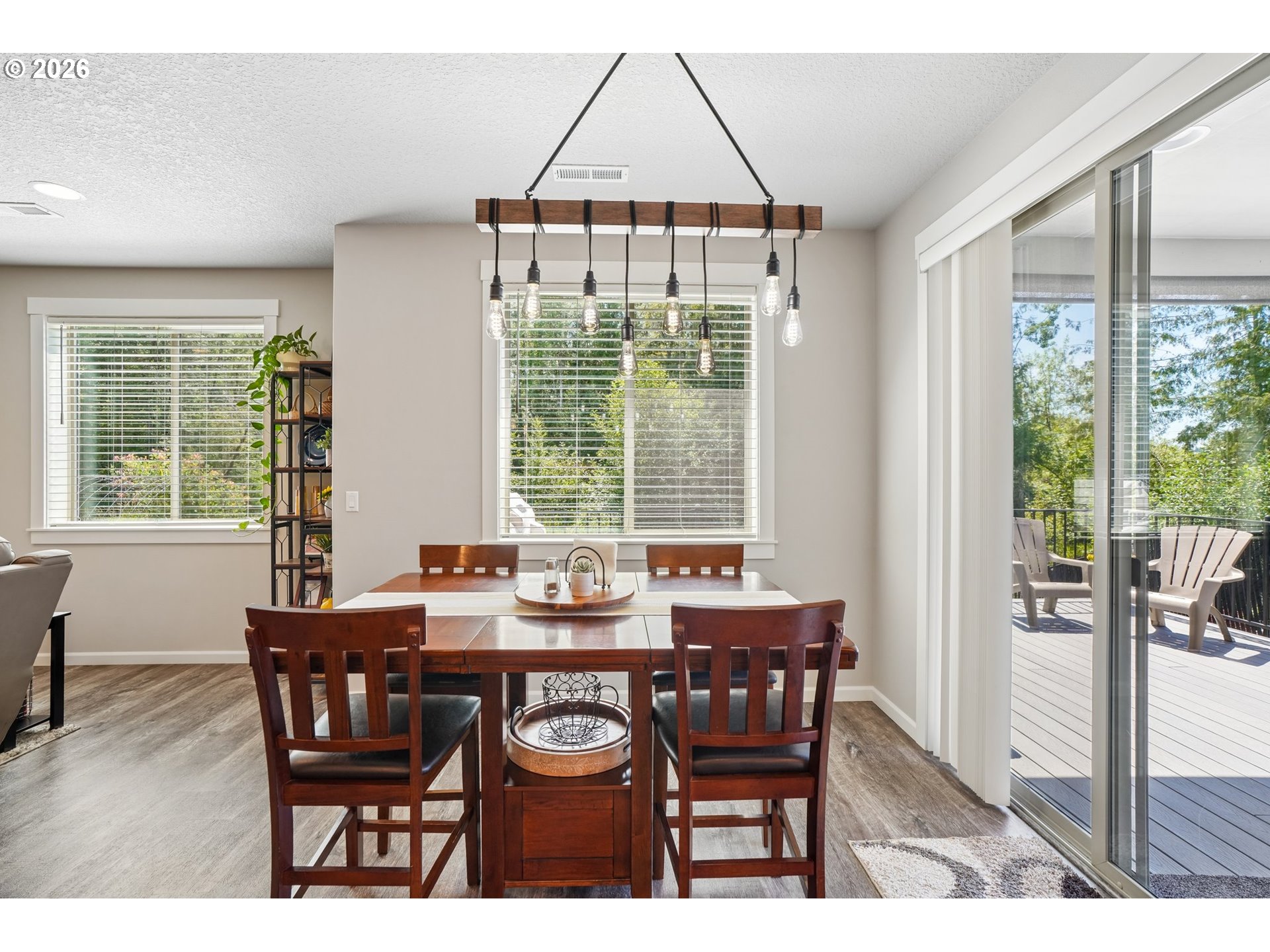 158 ZEPHYR DR