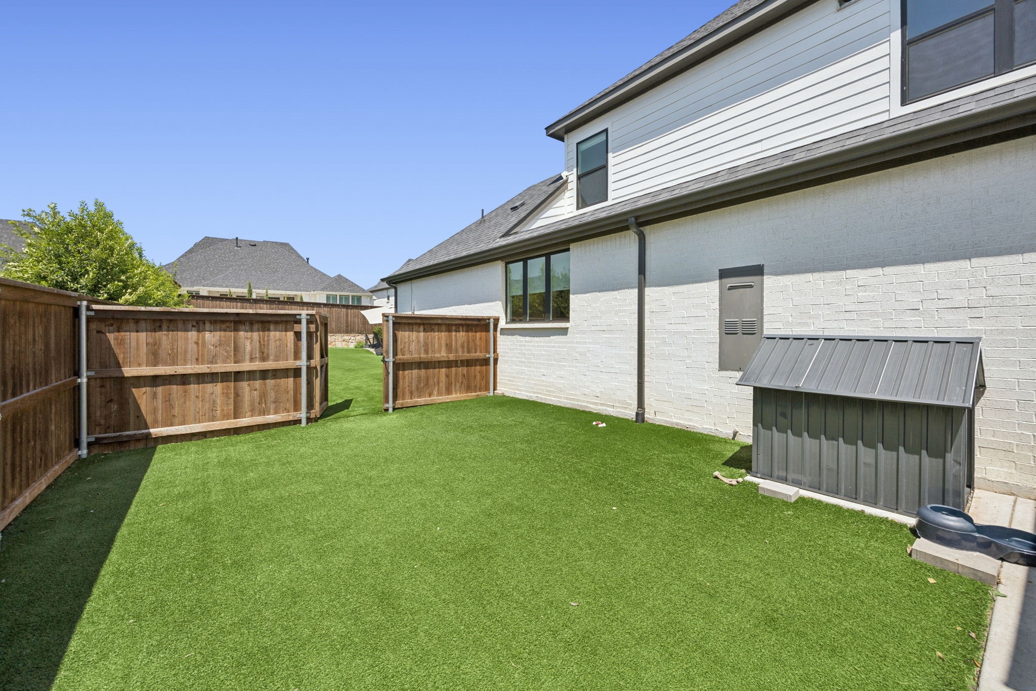 2712 Whirlaway Court