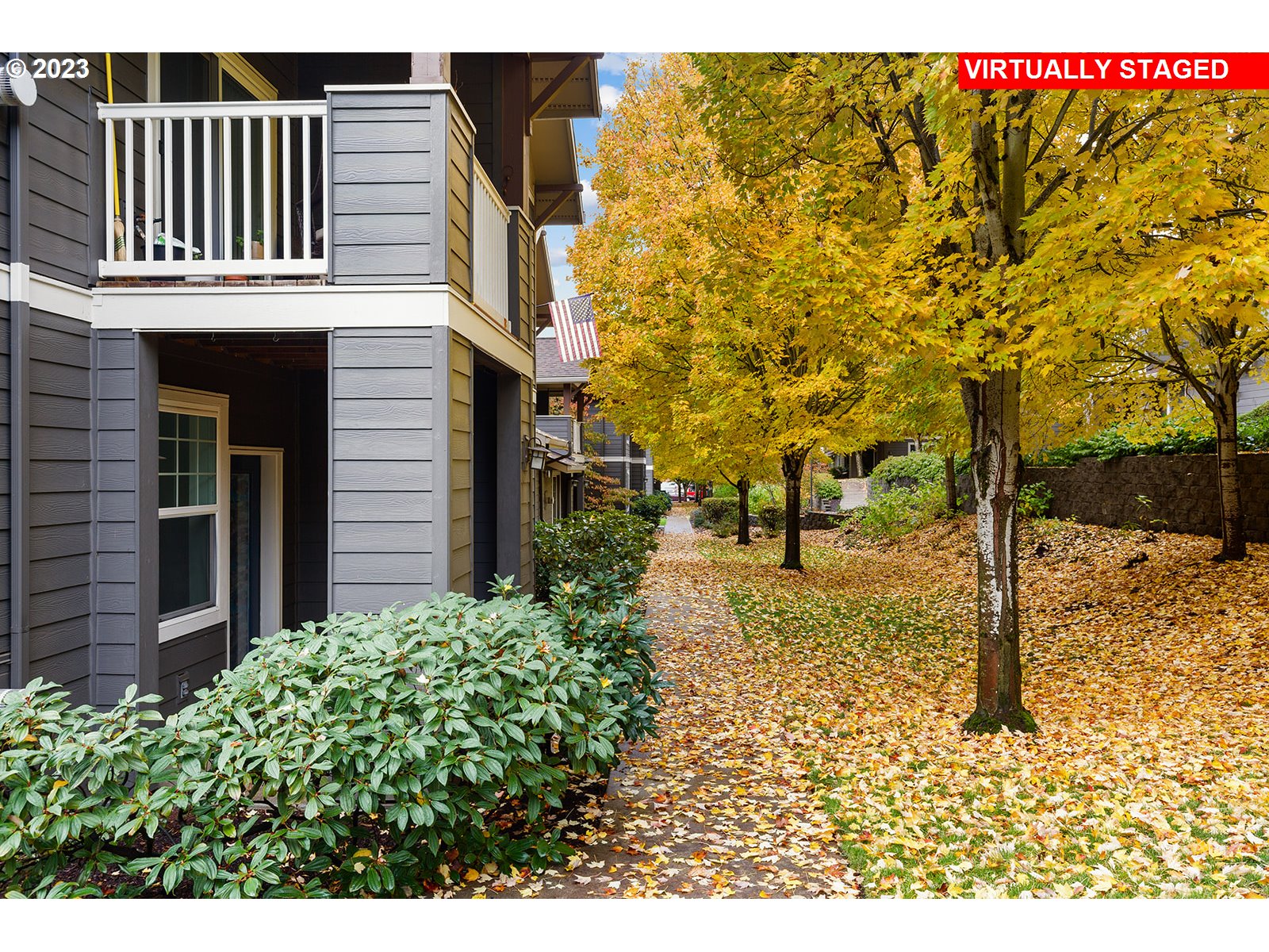 10800 SE 17TH CIR Unit: J105