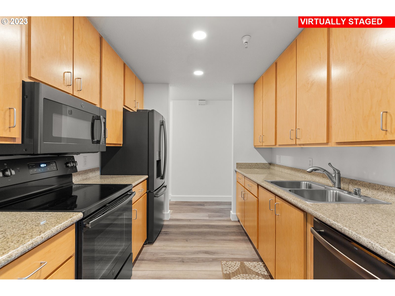 10800 SE 17TH CIR Unit: J105