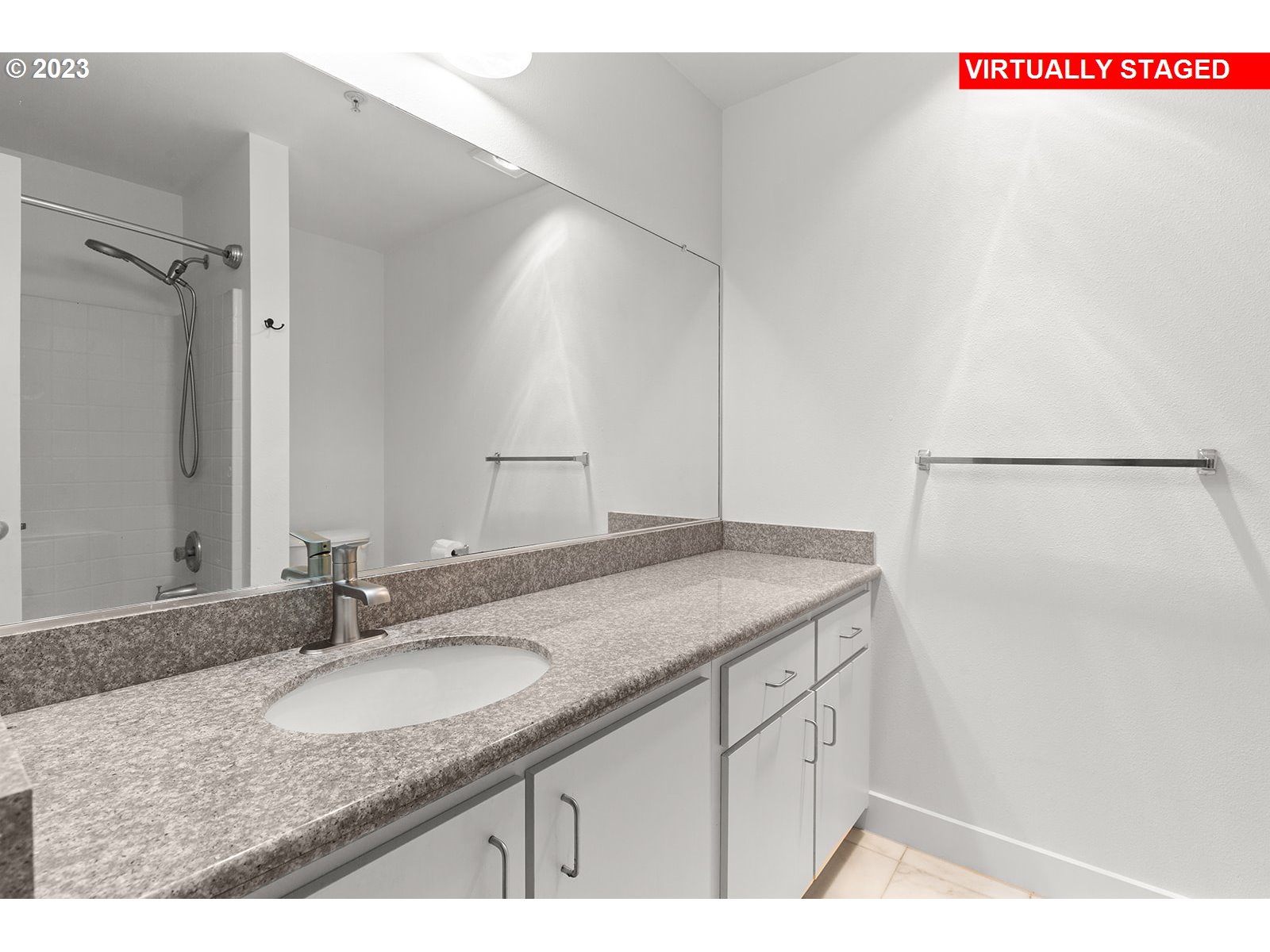 10800 SE 17TH CIR Unit: J105