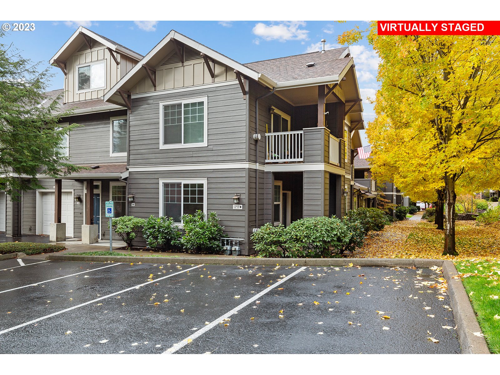 10800 SE 17TH CIR Unit: J105