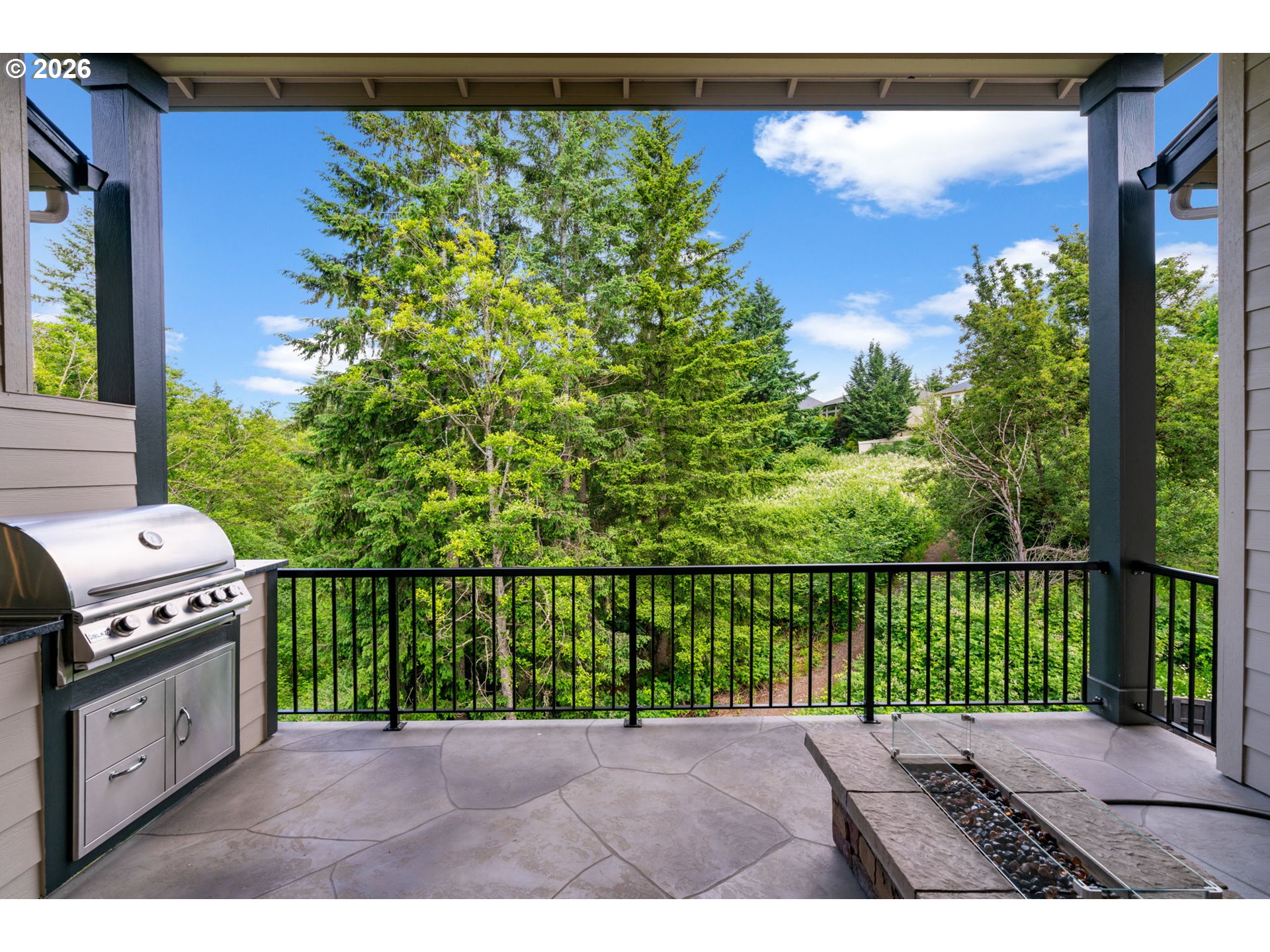 1825 NW TANNER CT