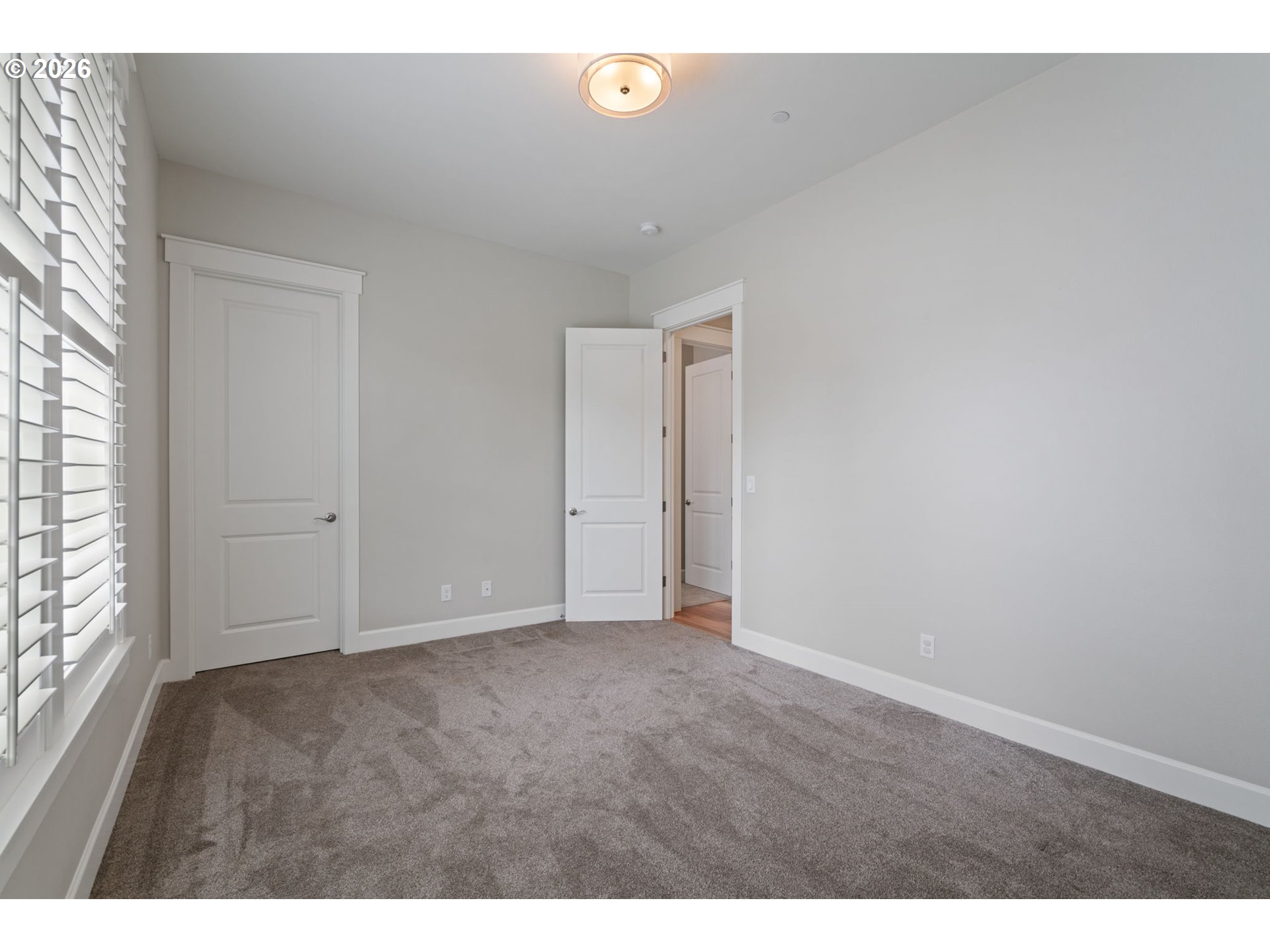 1825 NW TANNER CT