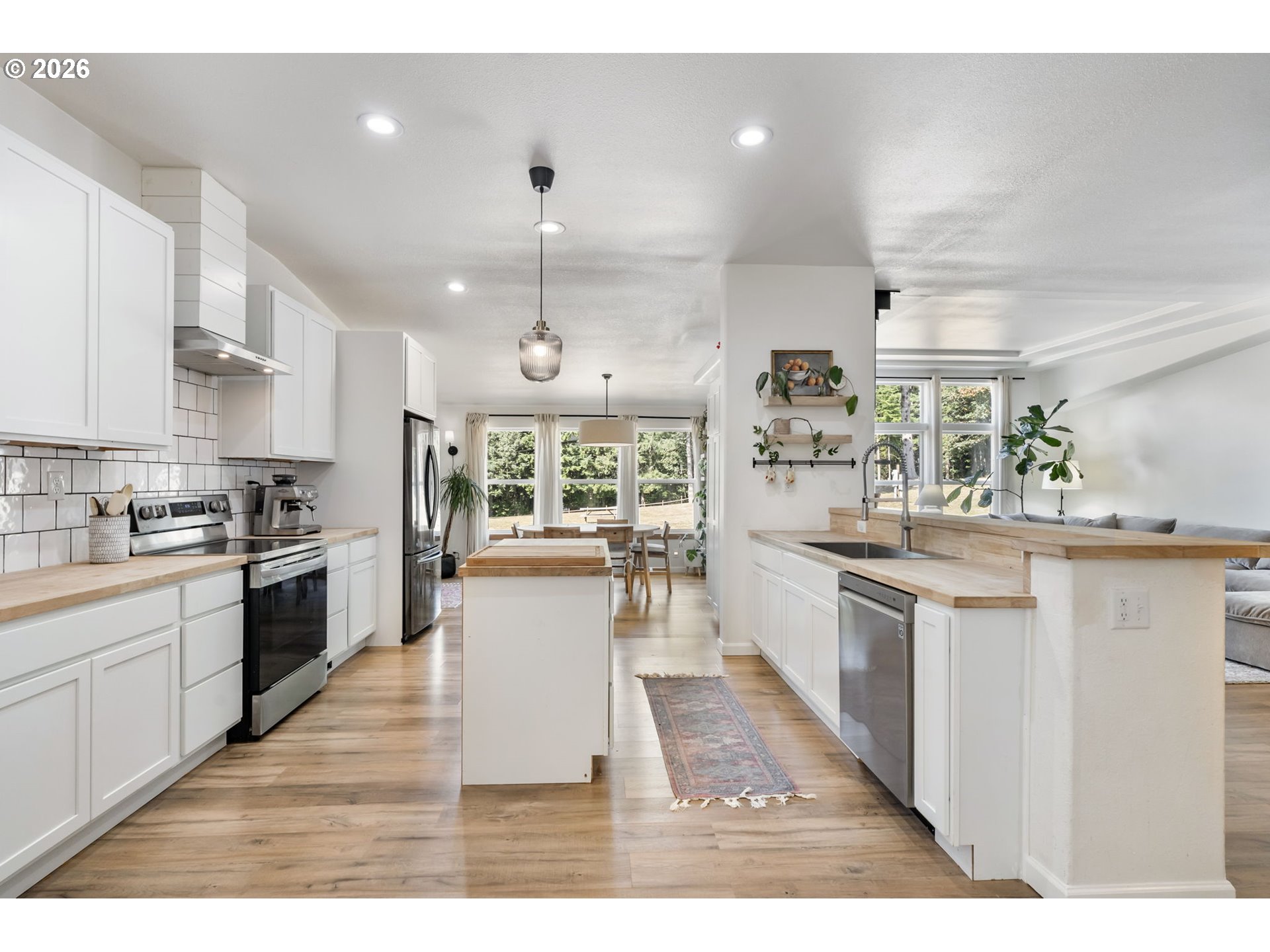 37823 NE GERBER RD