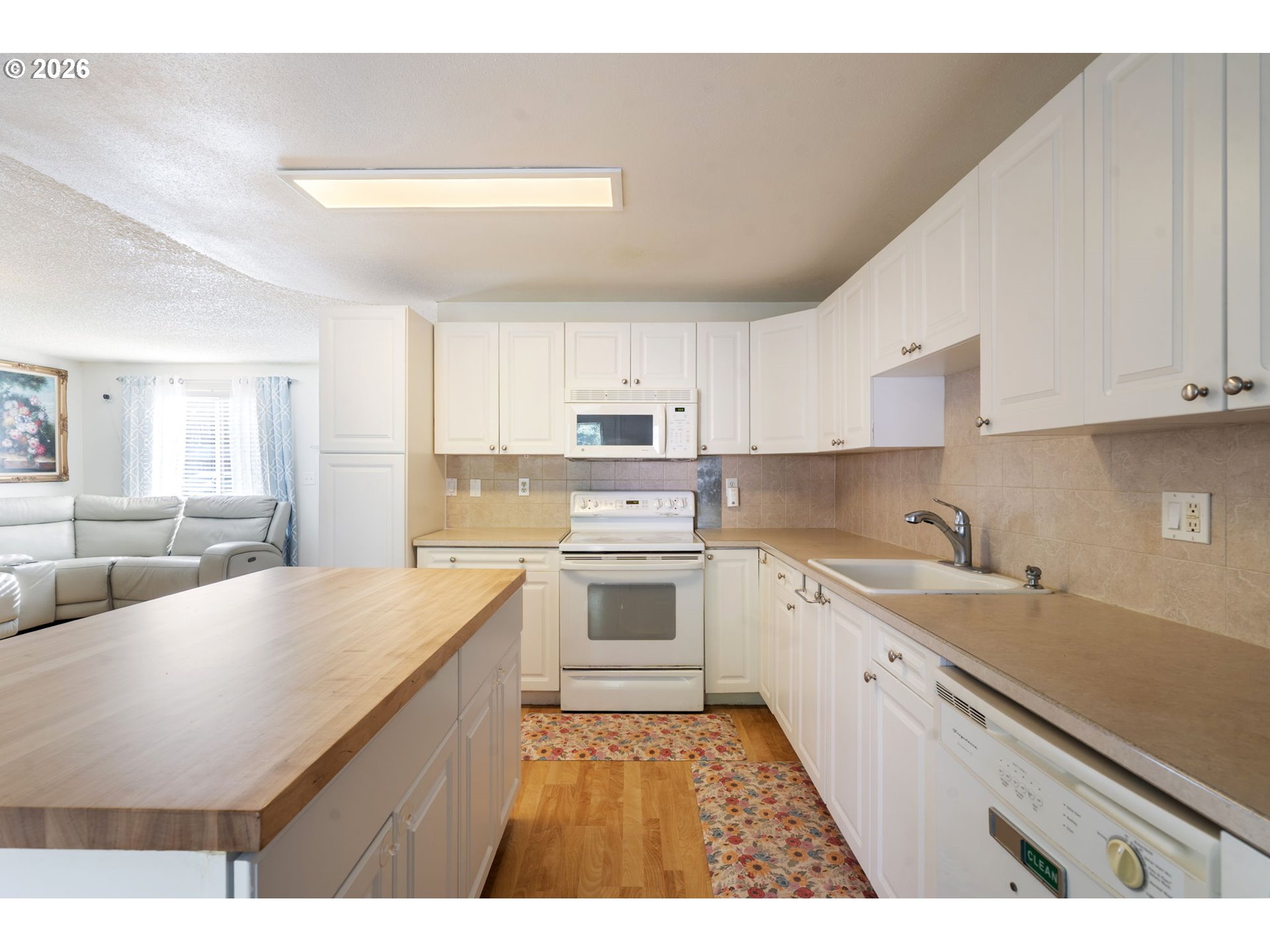 821 NE 108TH AVE
