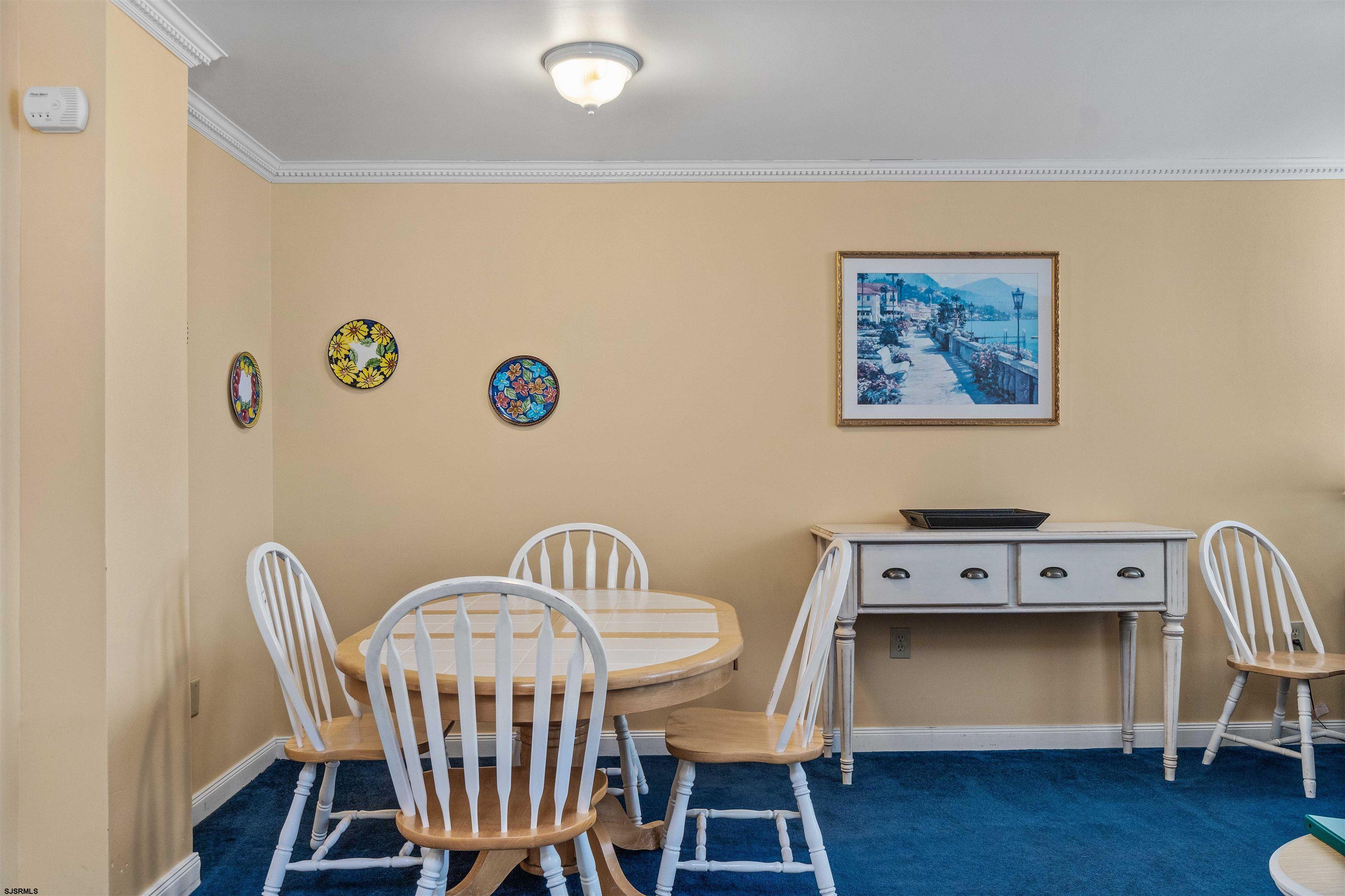 719 E 11th Street Unit: 709