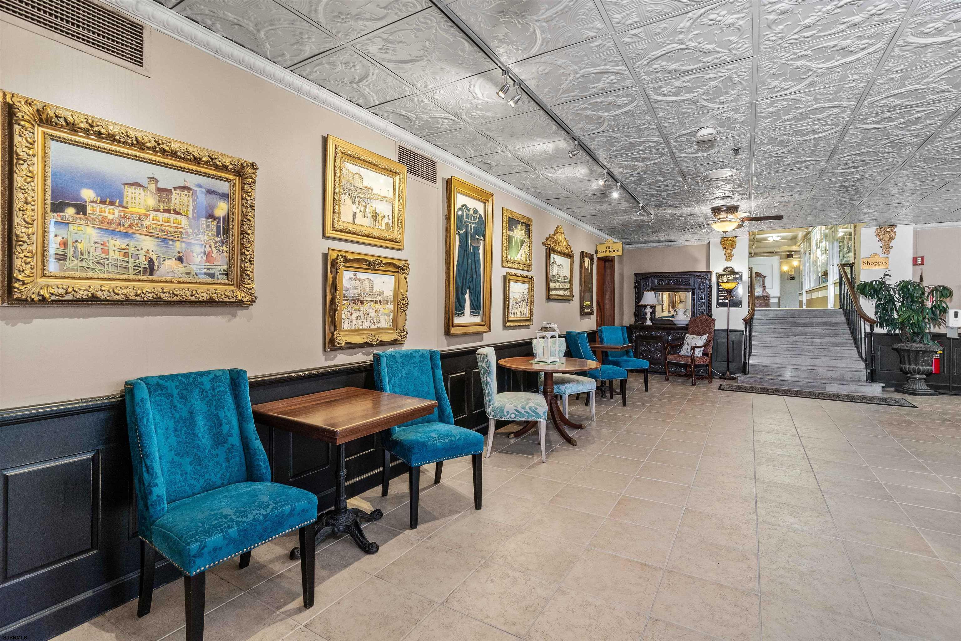 719 E 11th Street Unit: 709