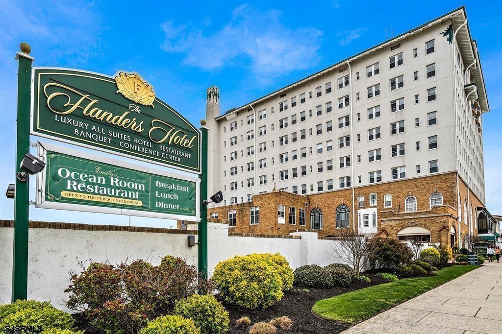 719 E 11th Street Unit: 709
