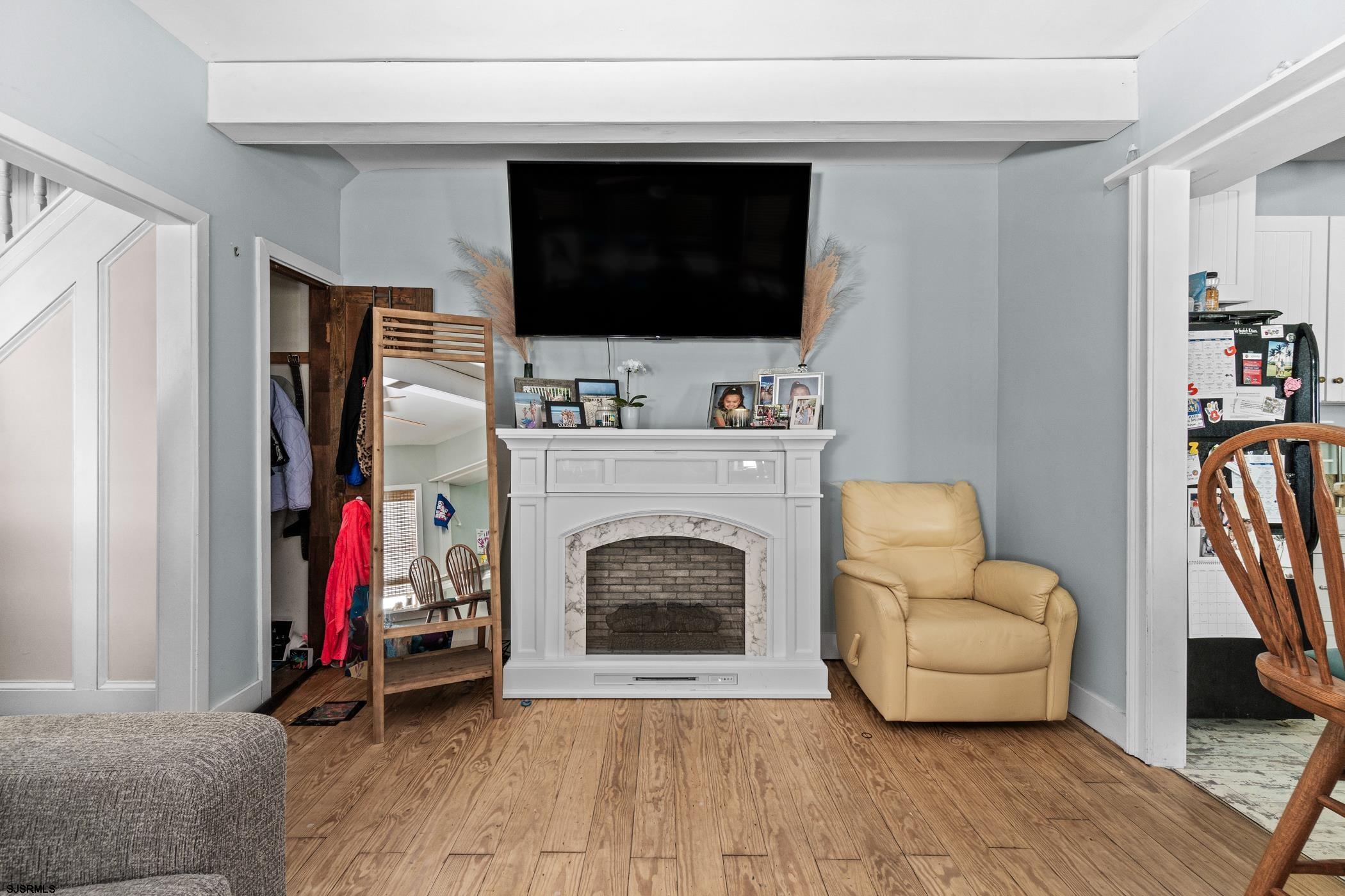 431 Central Ave Unit: South