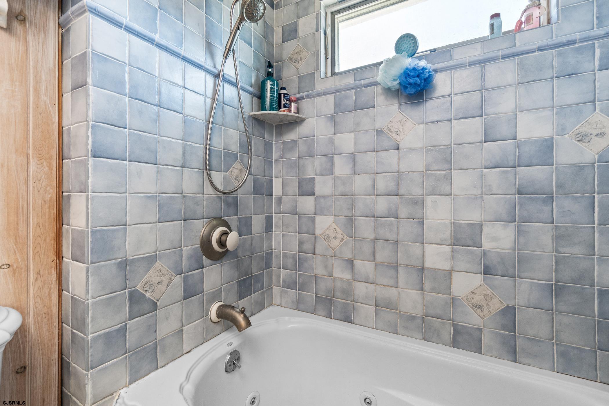 431 Central Ave Unit: South