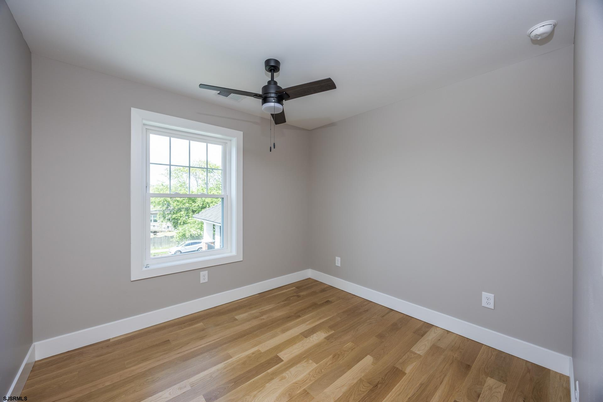 341 Central Ave Unit: 2